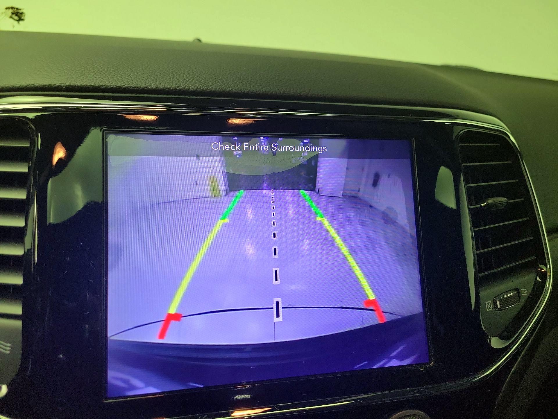 Thumbnail: 2019 Jeep Grand Cherokee - 15