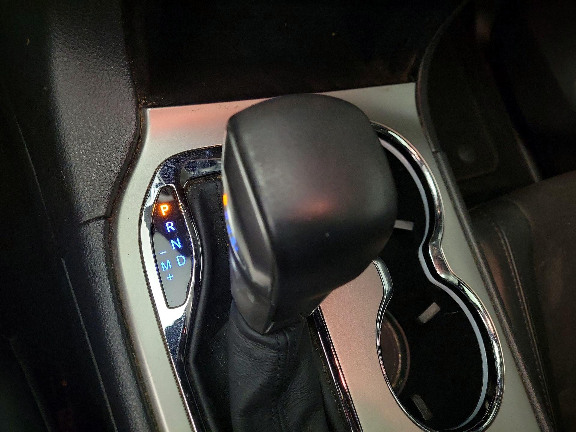 Thumbnail: 2019 Jeep Grand Cherokee - 18