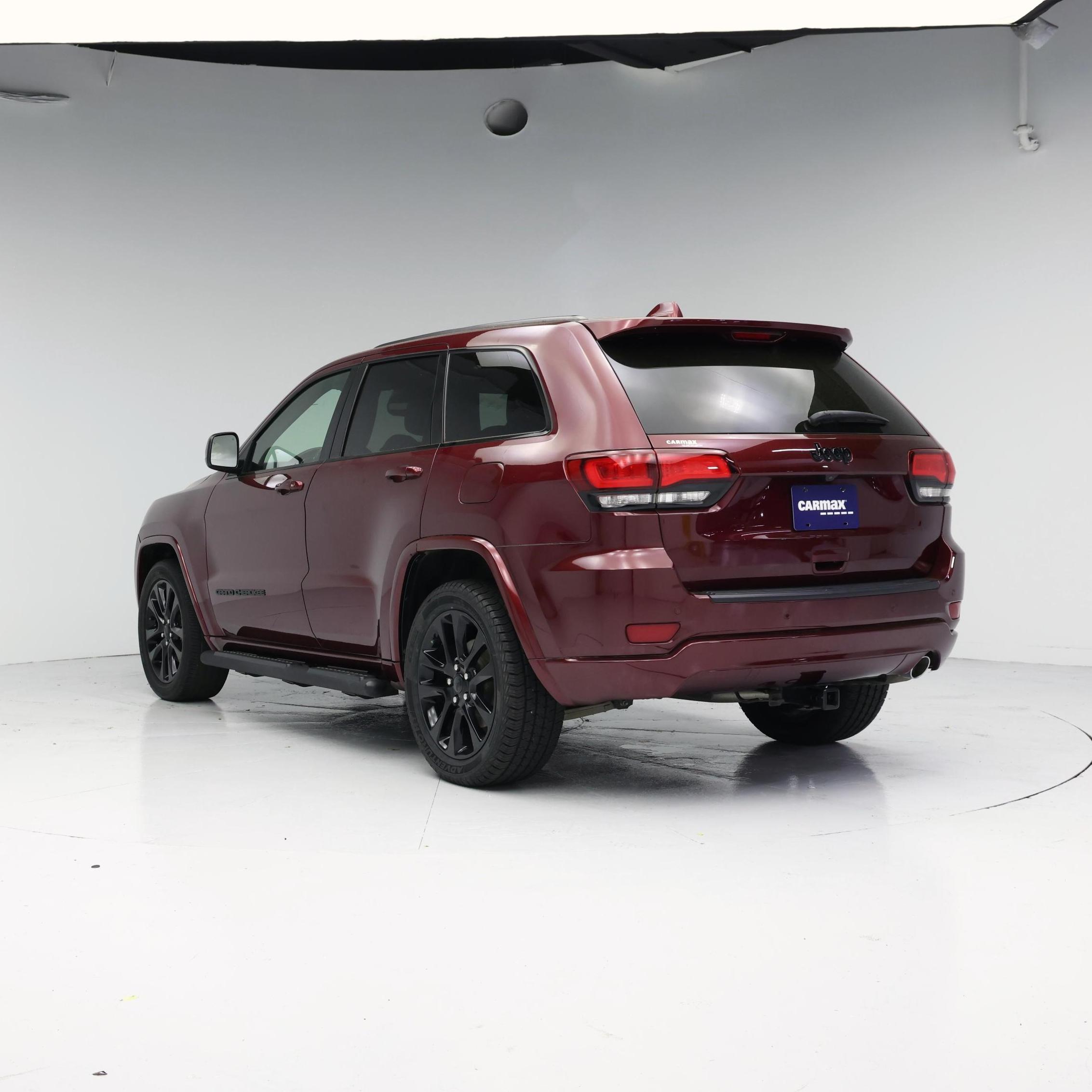Thumbnail: 2019 Jeep Grand Cherokee - 2