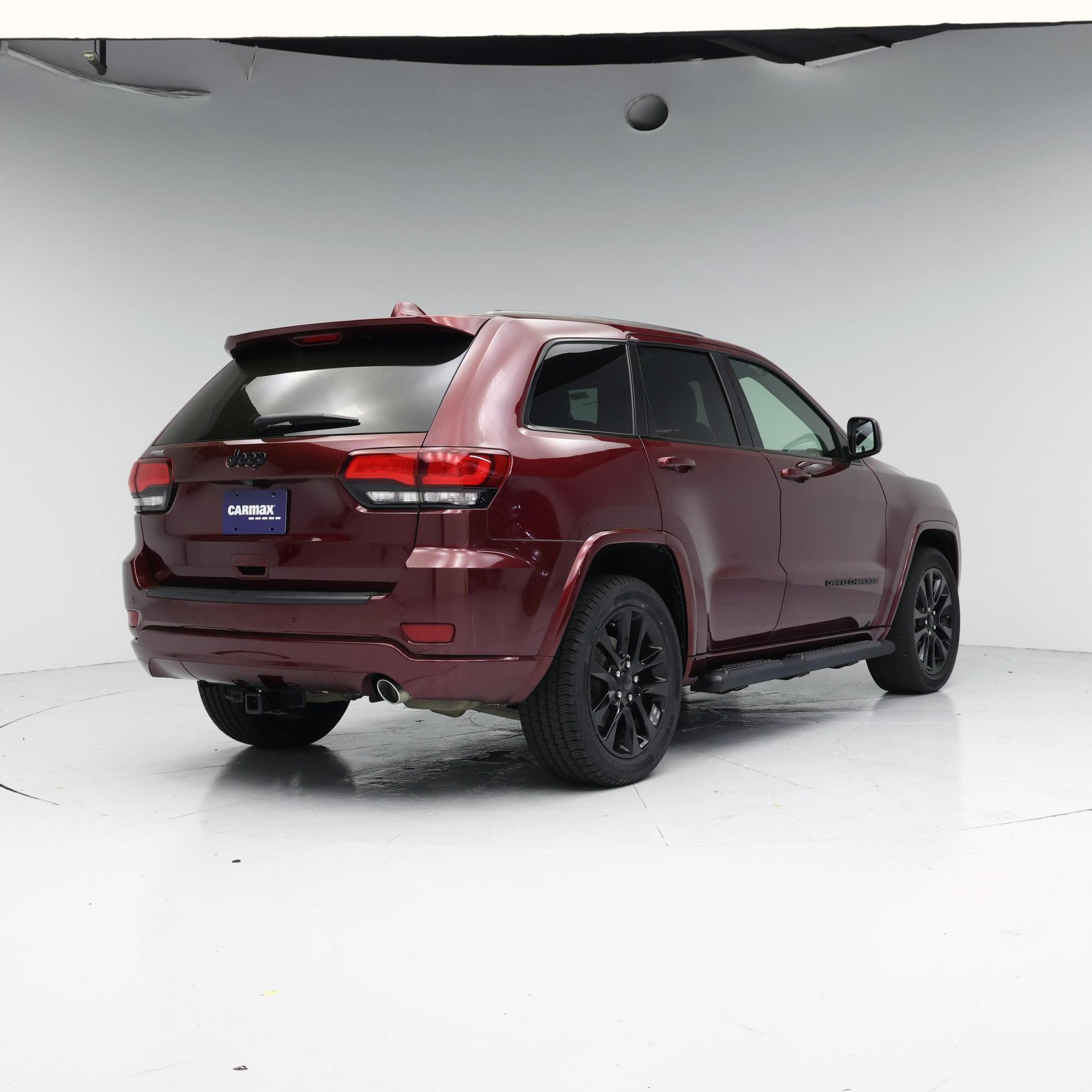 Thumbnail: 2019 Jeep Grand Cherokee - 8