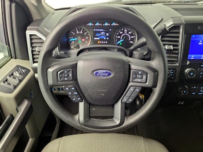 Steering Wheel & Instrument Cluster (On)