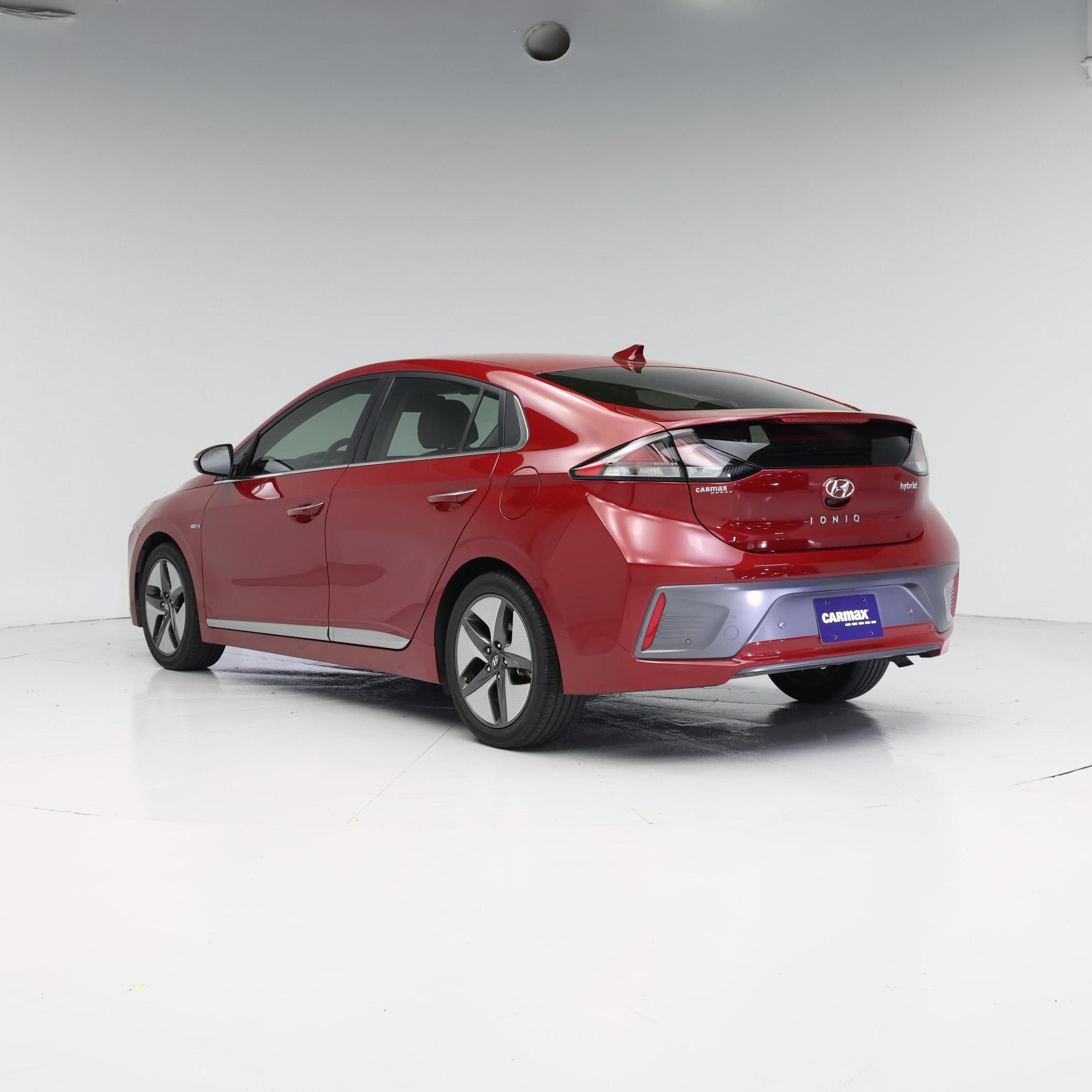 Thumbnail: 2020 Hyundai Ioniq - 2