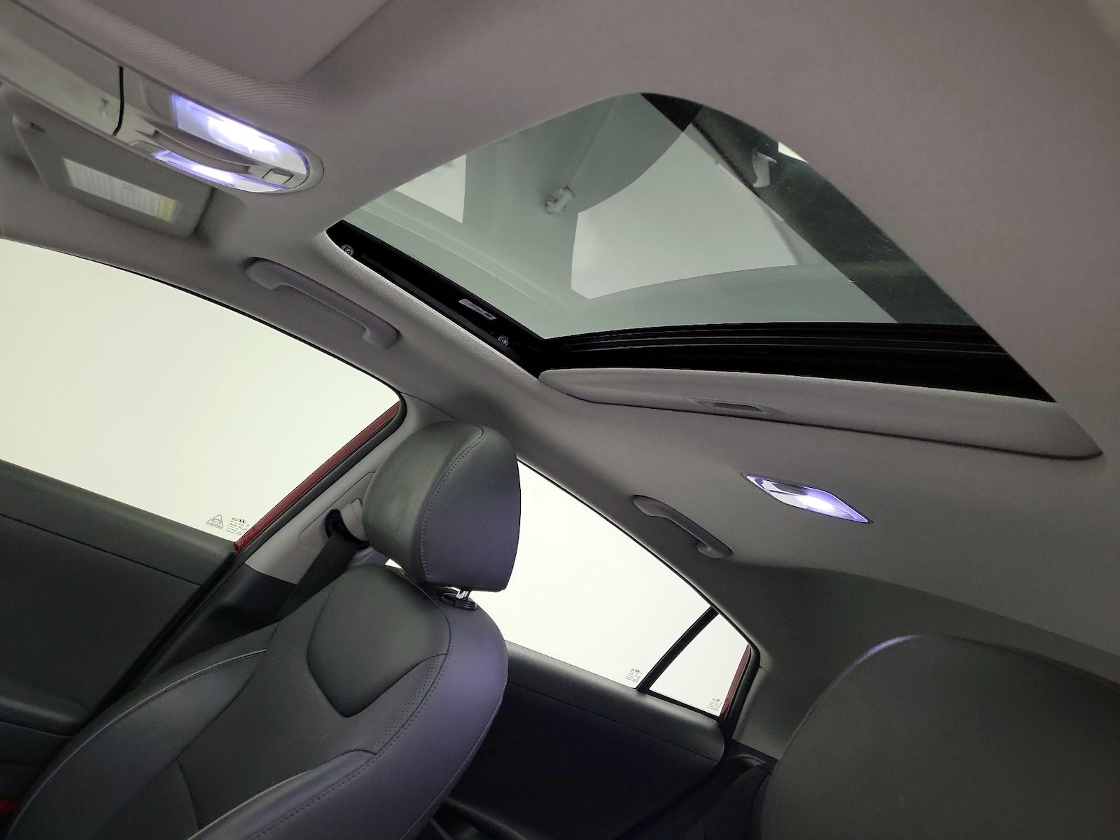 2020 Hyundai IONIQ Limited - Photo 21
