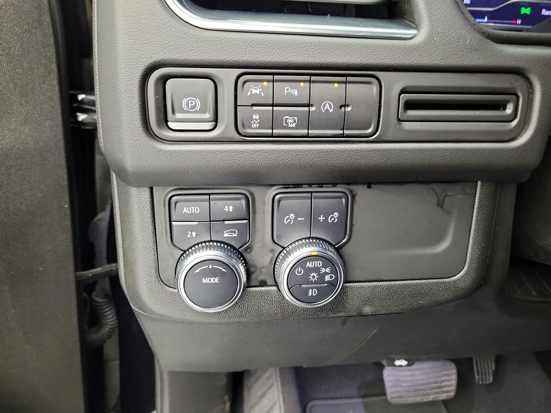 Thumbnail: 2024 GMC Yukon - 13