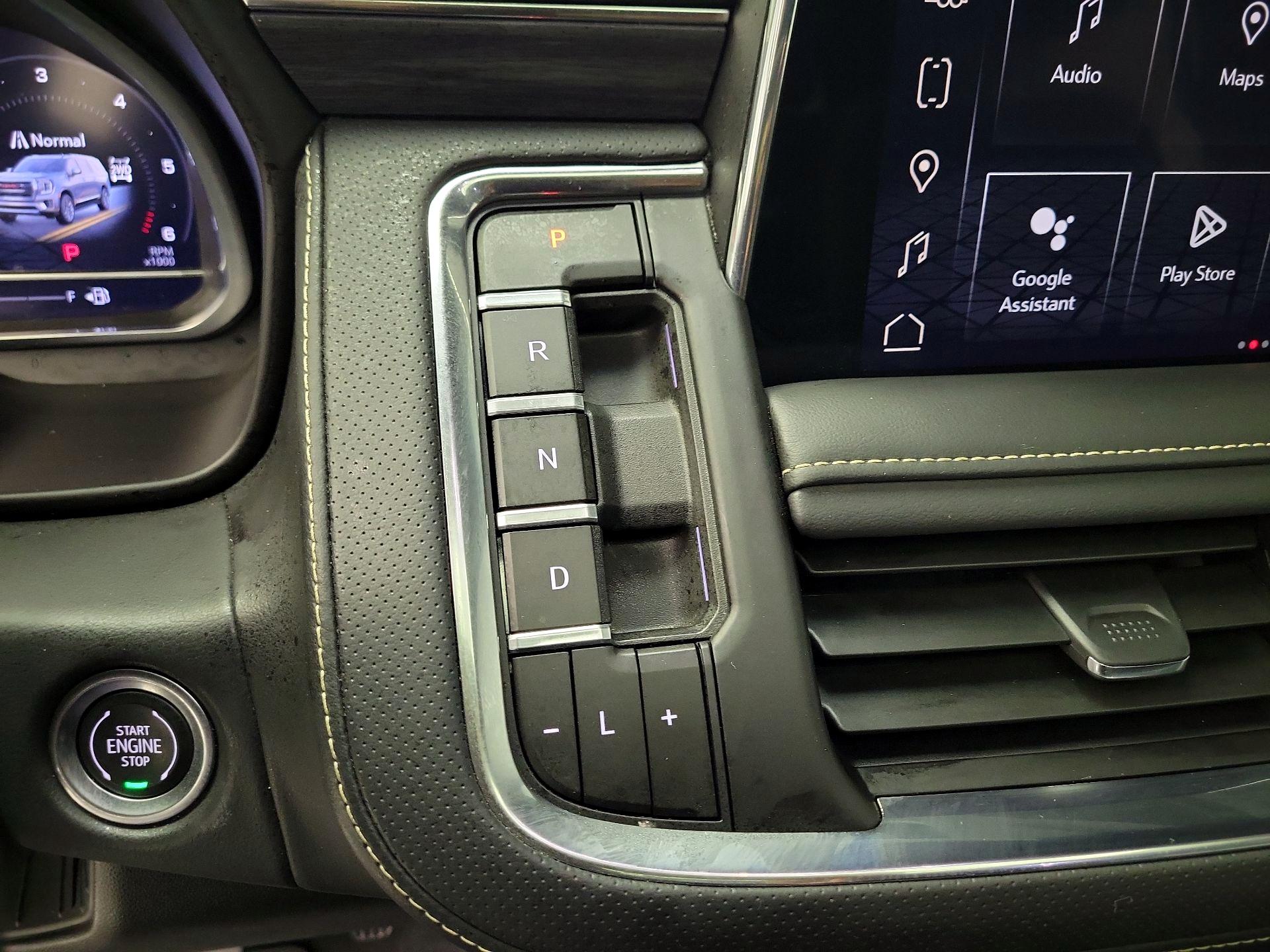 Thumbnail: 2024 GMC Yukon - 17