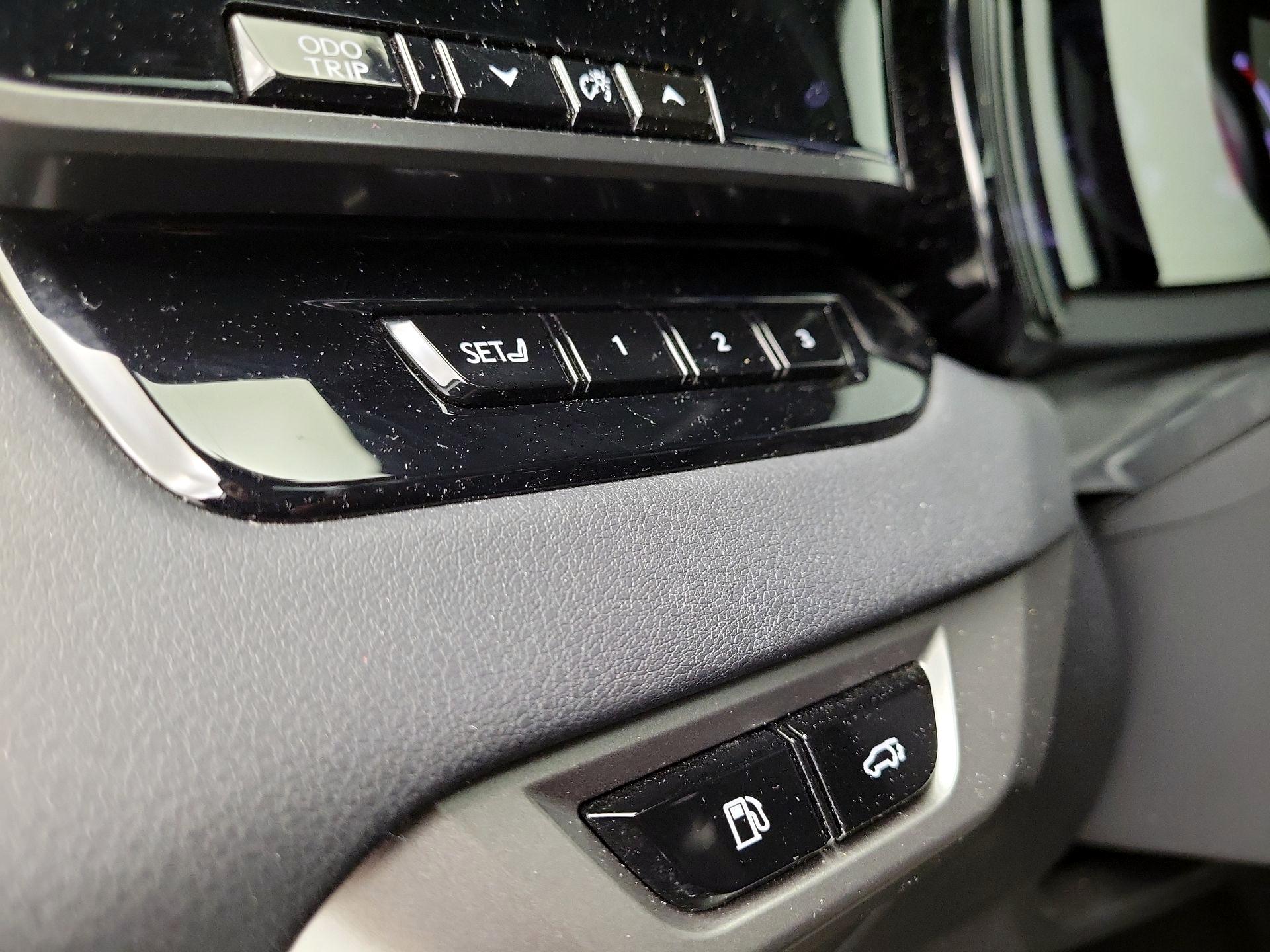 Thumbnail: 2023 Lexus RX - 13