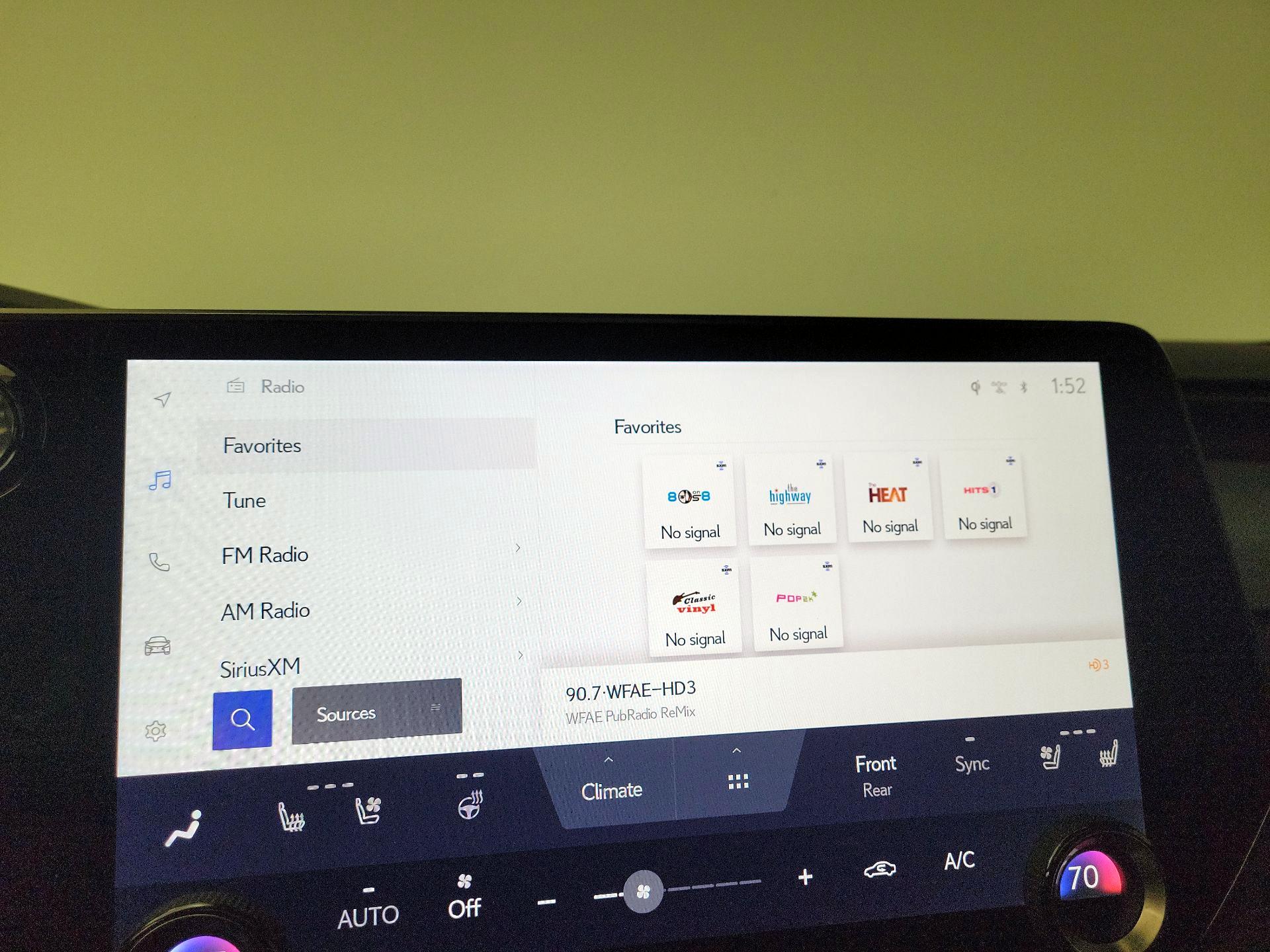 Thumbnail: 2023 Lexus RX - 15