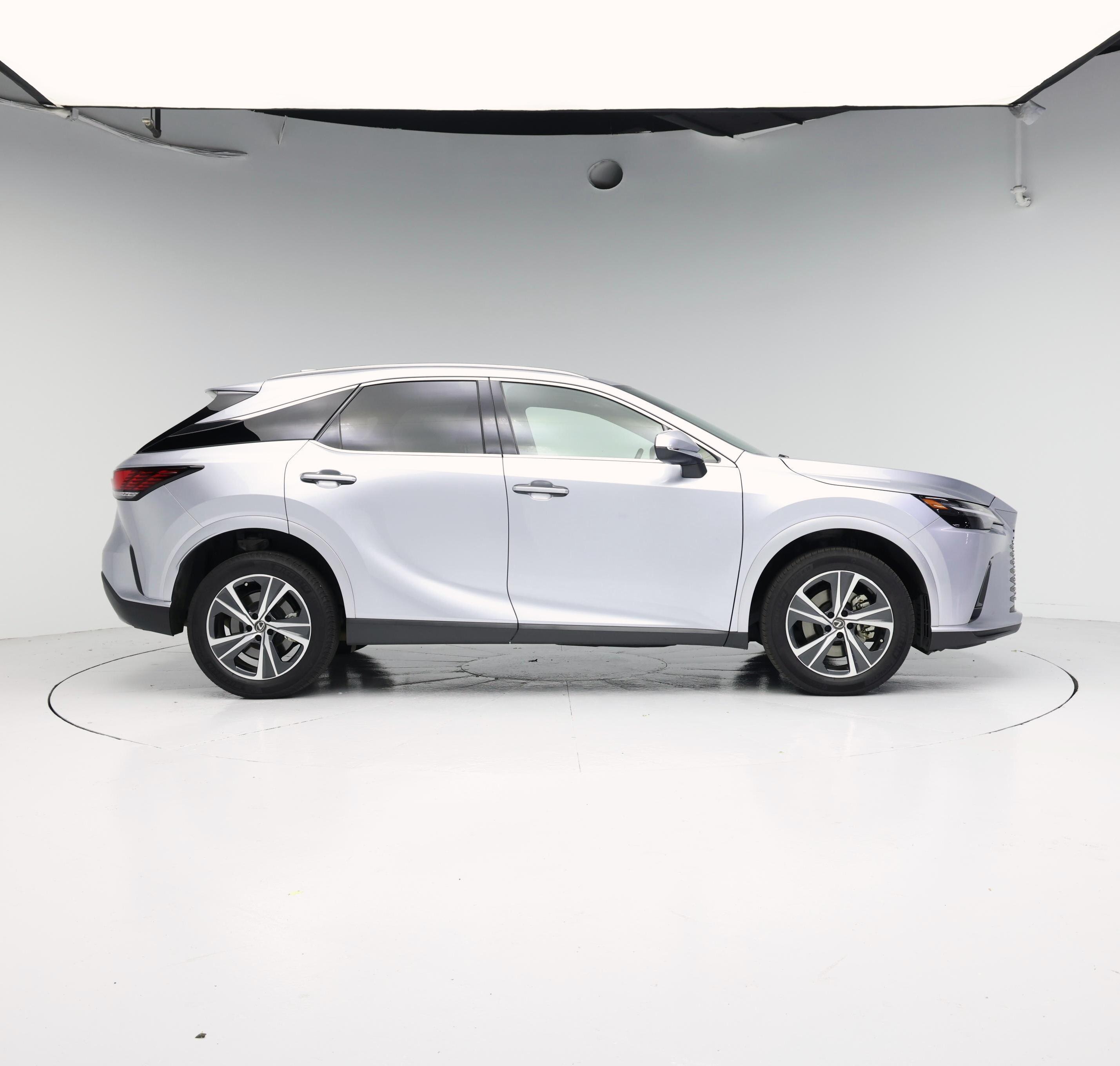 Thumbnail: 2023 Lexus RX - 7