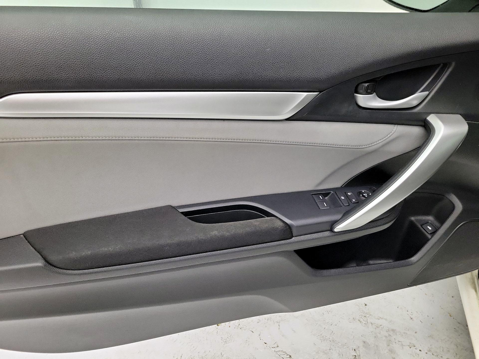 Thumbnail: 2018 Honda Civic - 12