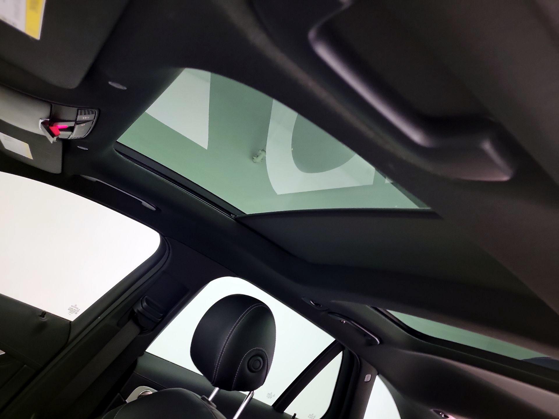 Thumbnail: 2021 Mercedes-Benz GL-Class - 20