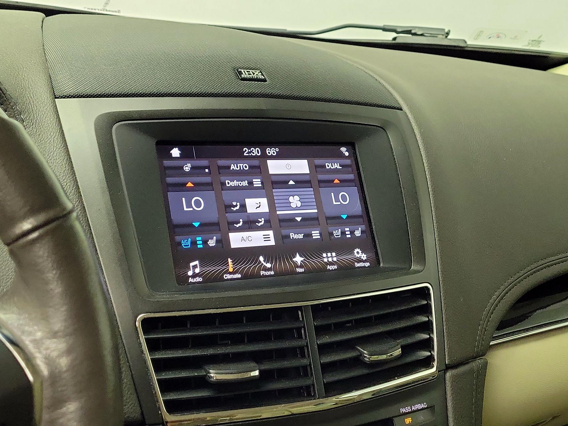 Thumbnail: 2018 Lincoln MKT - 15