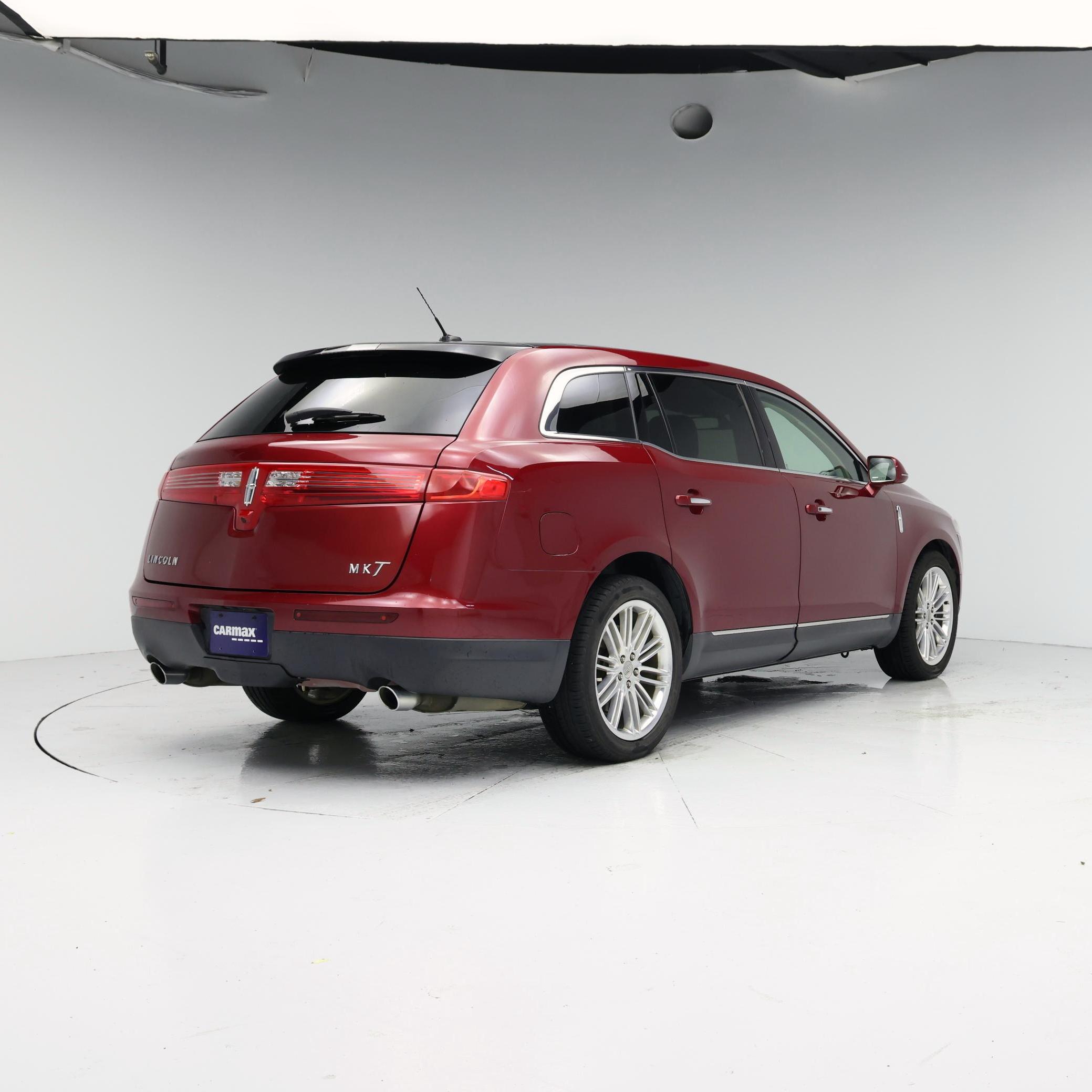 Thumbnail: 2018 Lincoln MKT - 8
