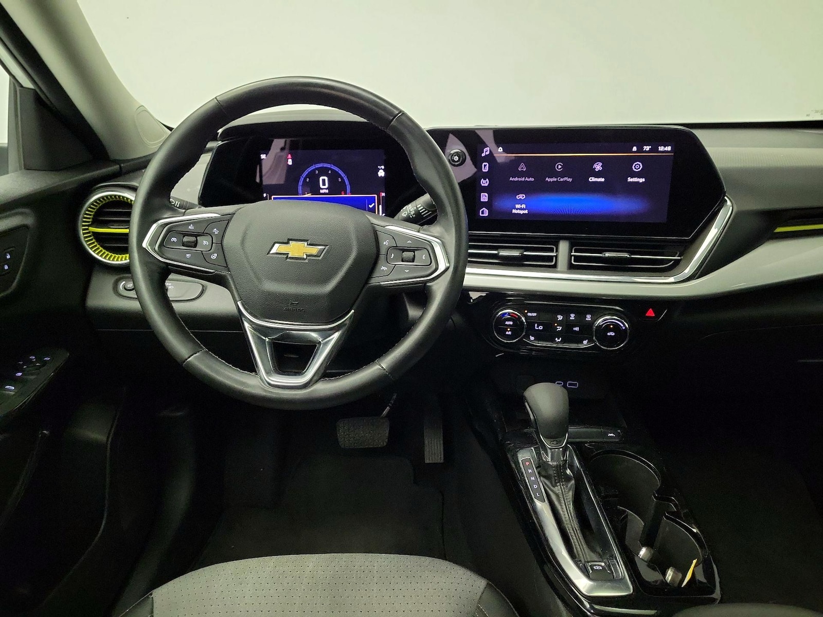 2024 Chevrolet Trax LT - Photo 11