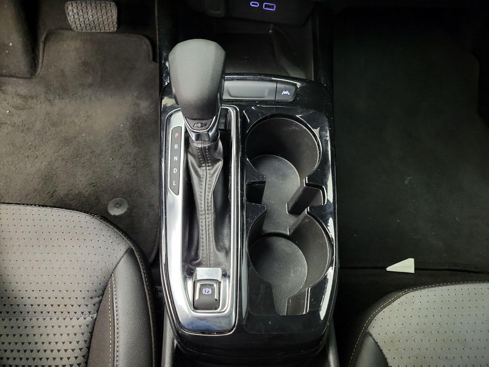 2024 Chevrolet Trax LT - Photo 18