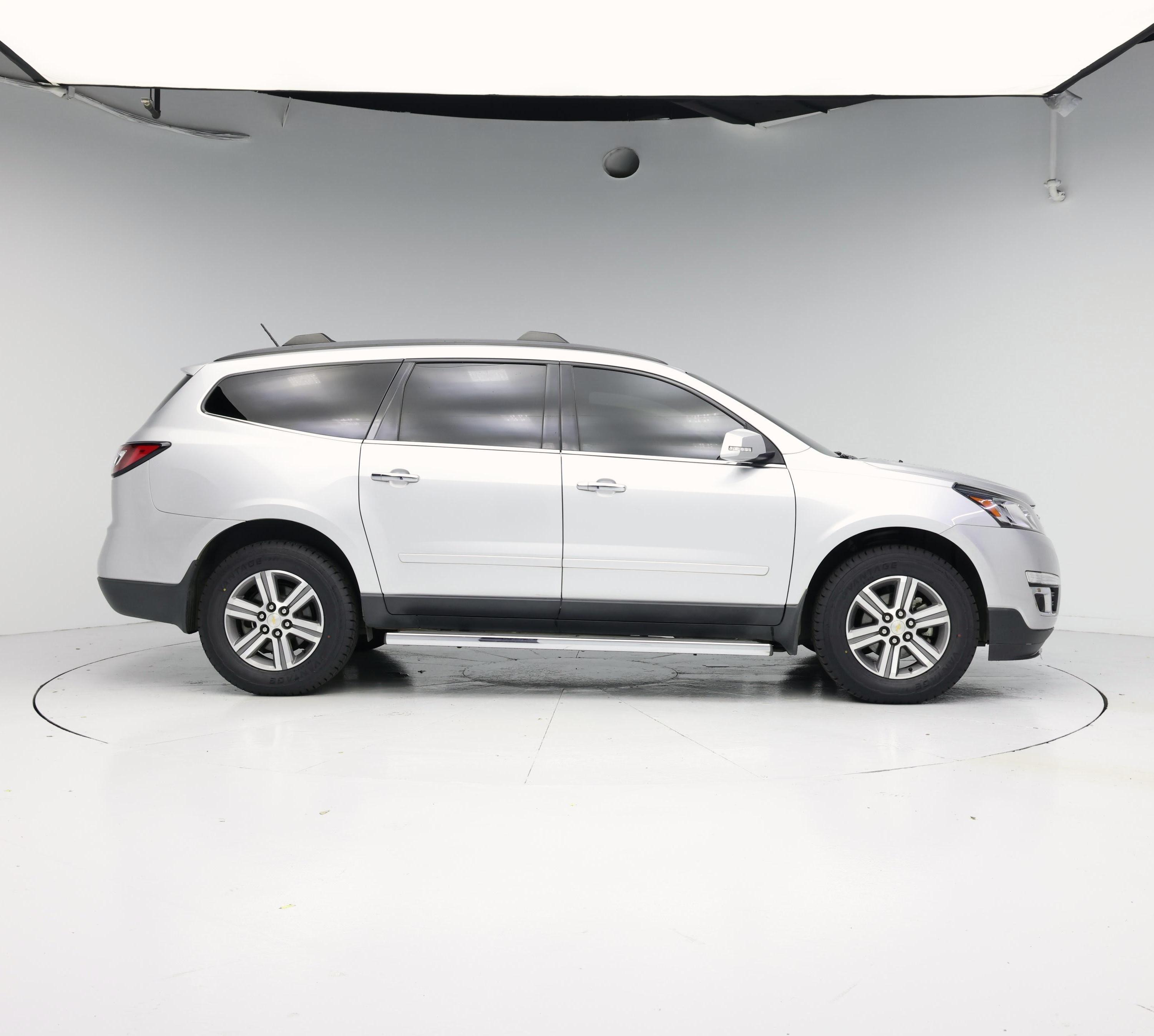 Thumbnail: 2015 Chevrolet Traverse - 7