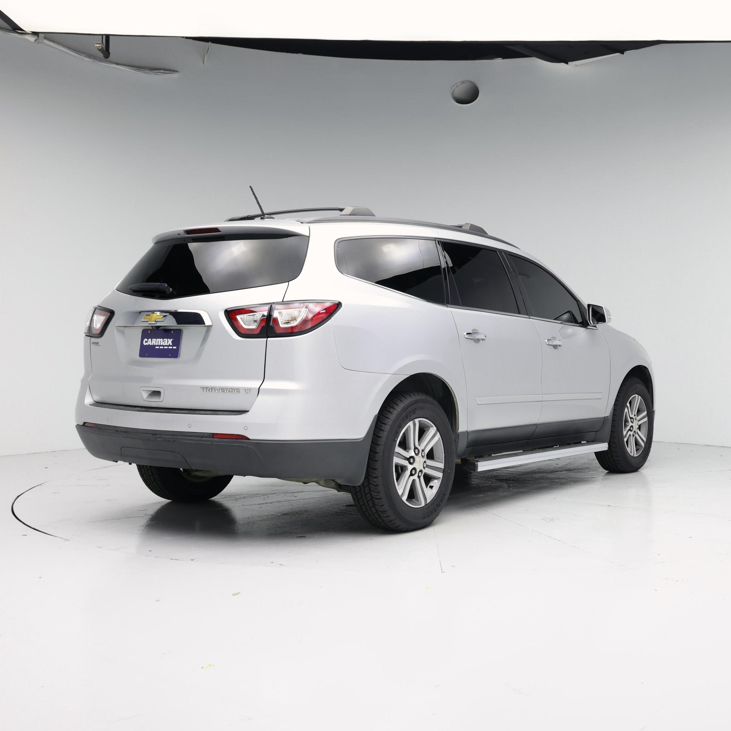Thumbnail: 2015 Chevrolet Traverse - 8
