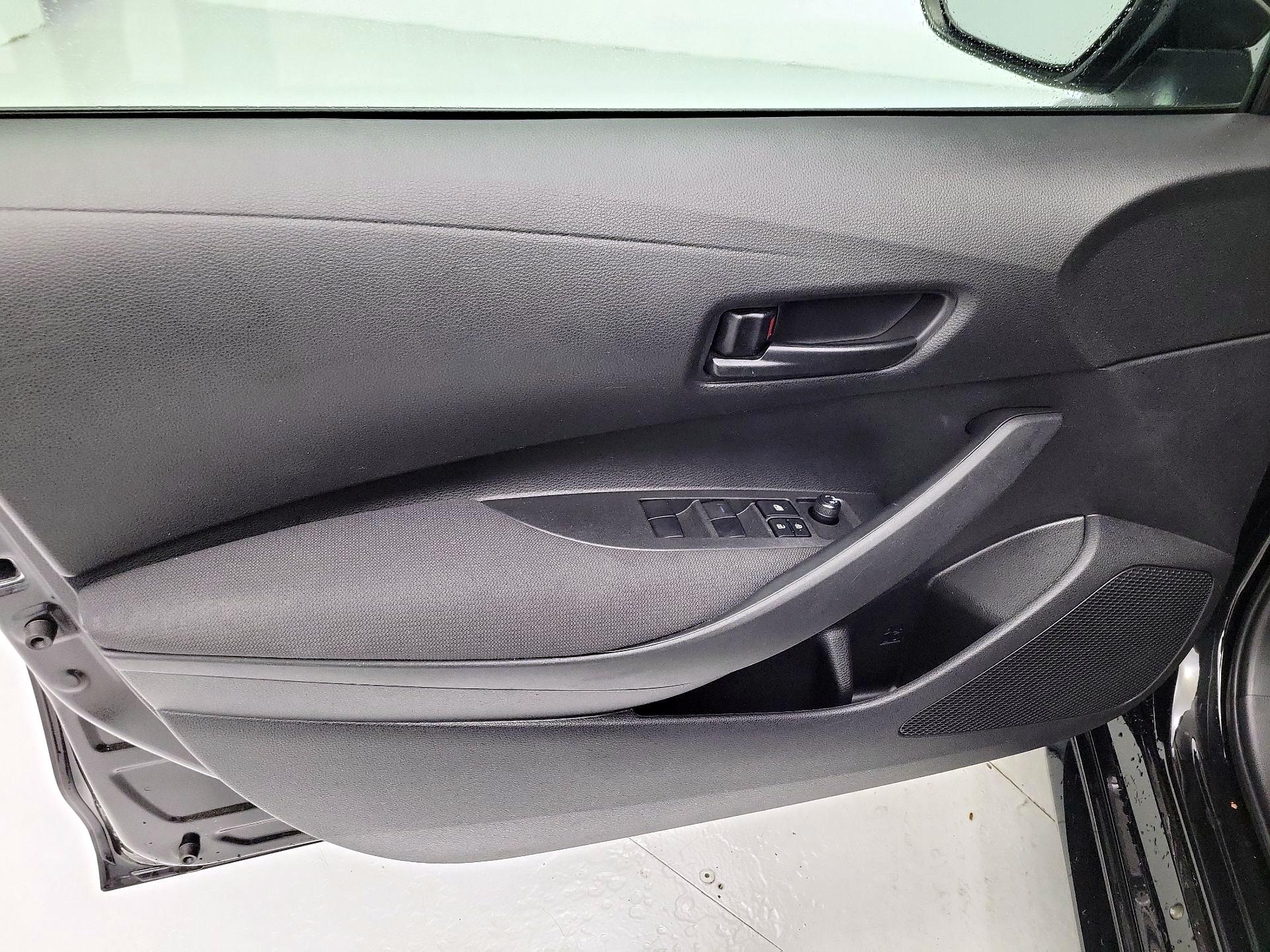 Thumbnail: 2022 Toyota Corolla - 12