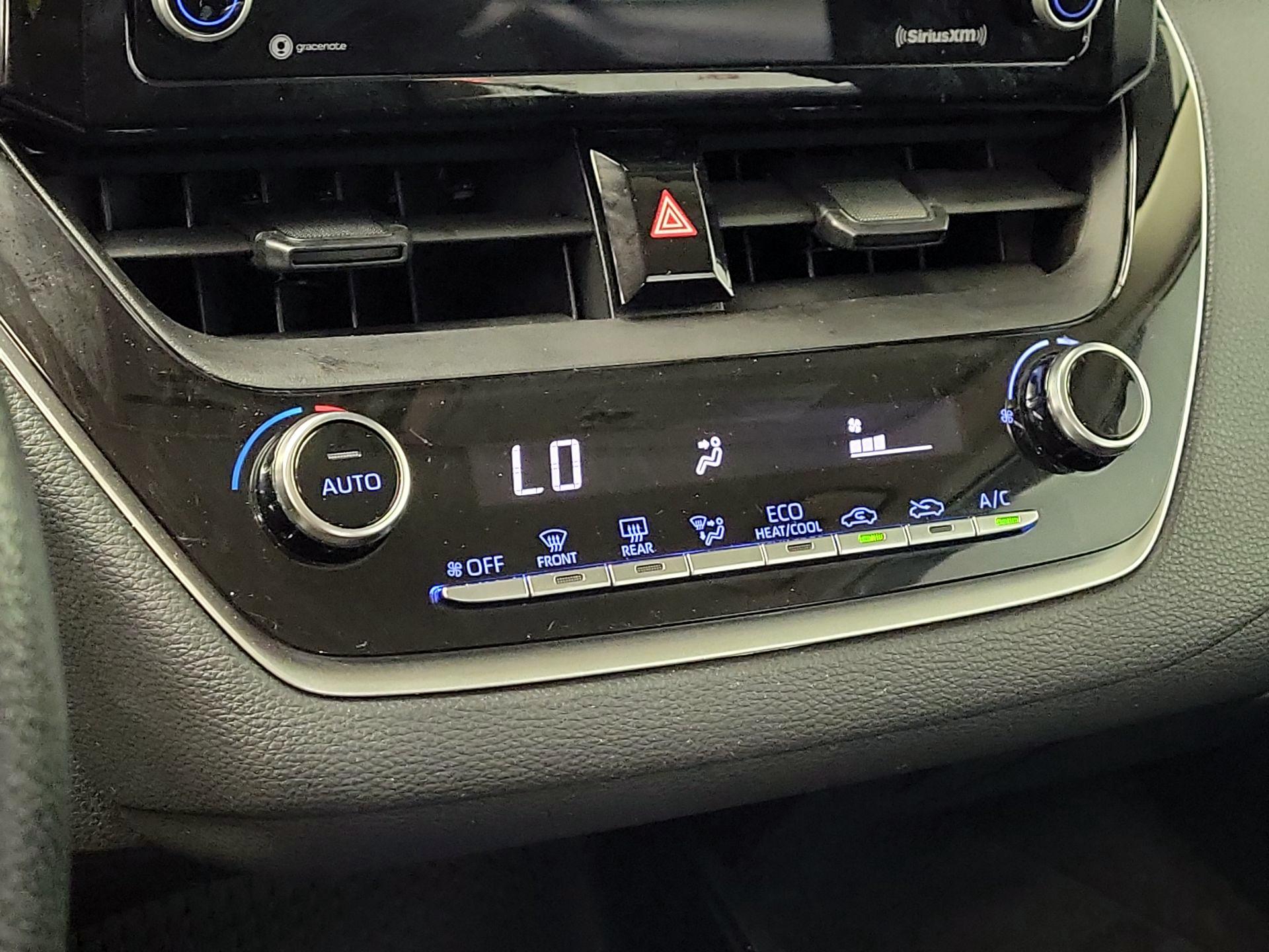 Thumbnail: 2022 Toyota Corolla - 16