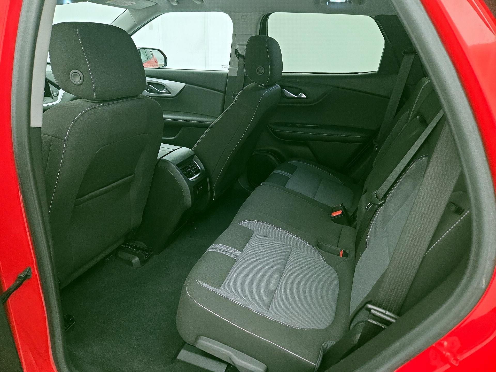 Thumbnail: 2023 Chevrolet Blazer - 19