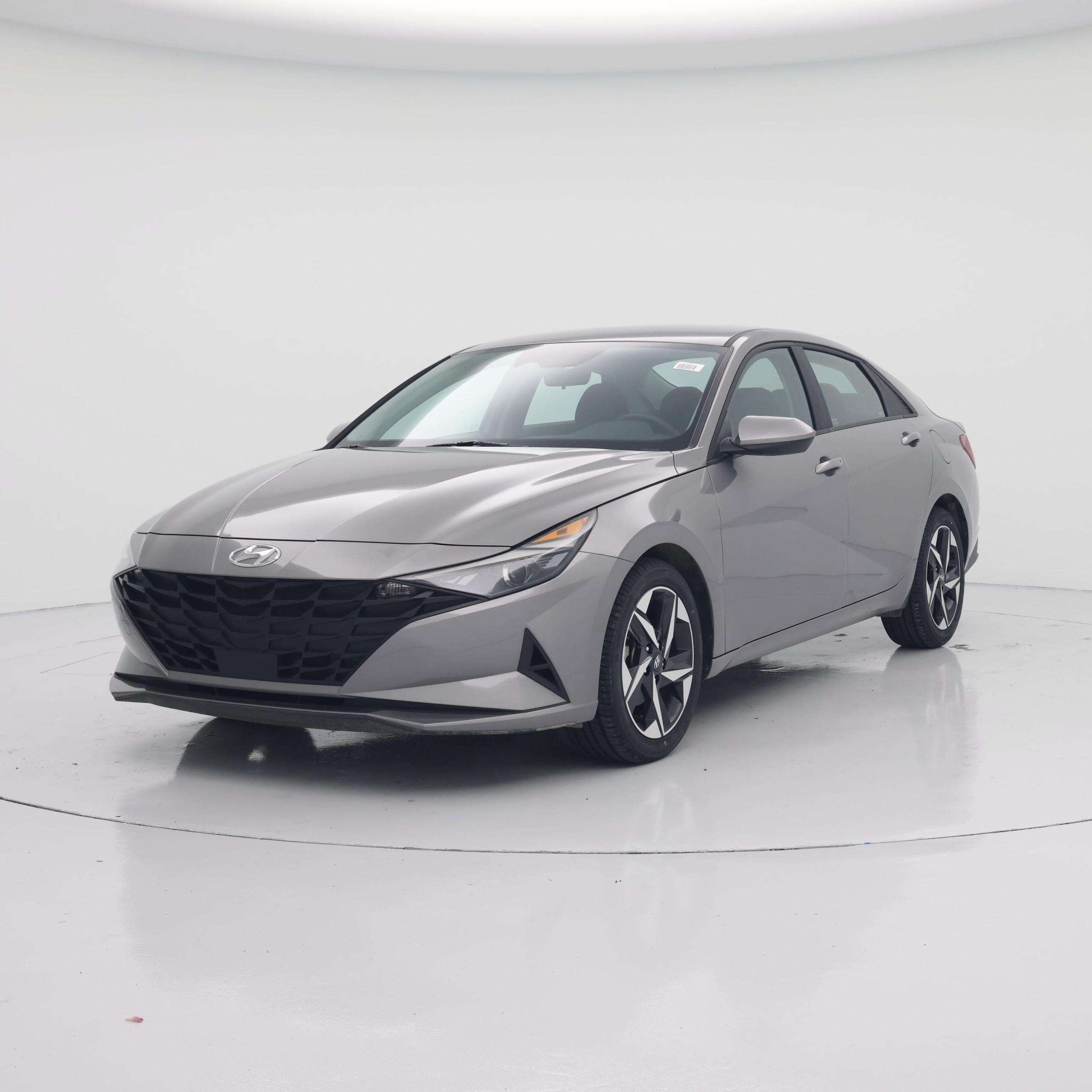 Thumbnail: 2023 Hyundai Elantra - 4