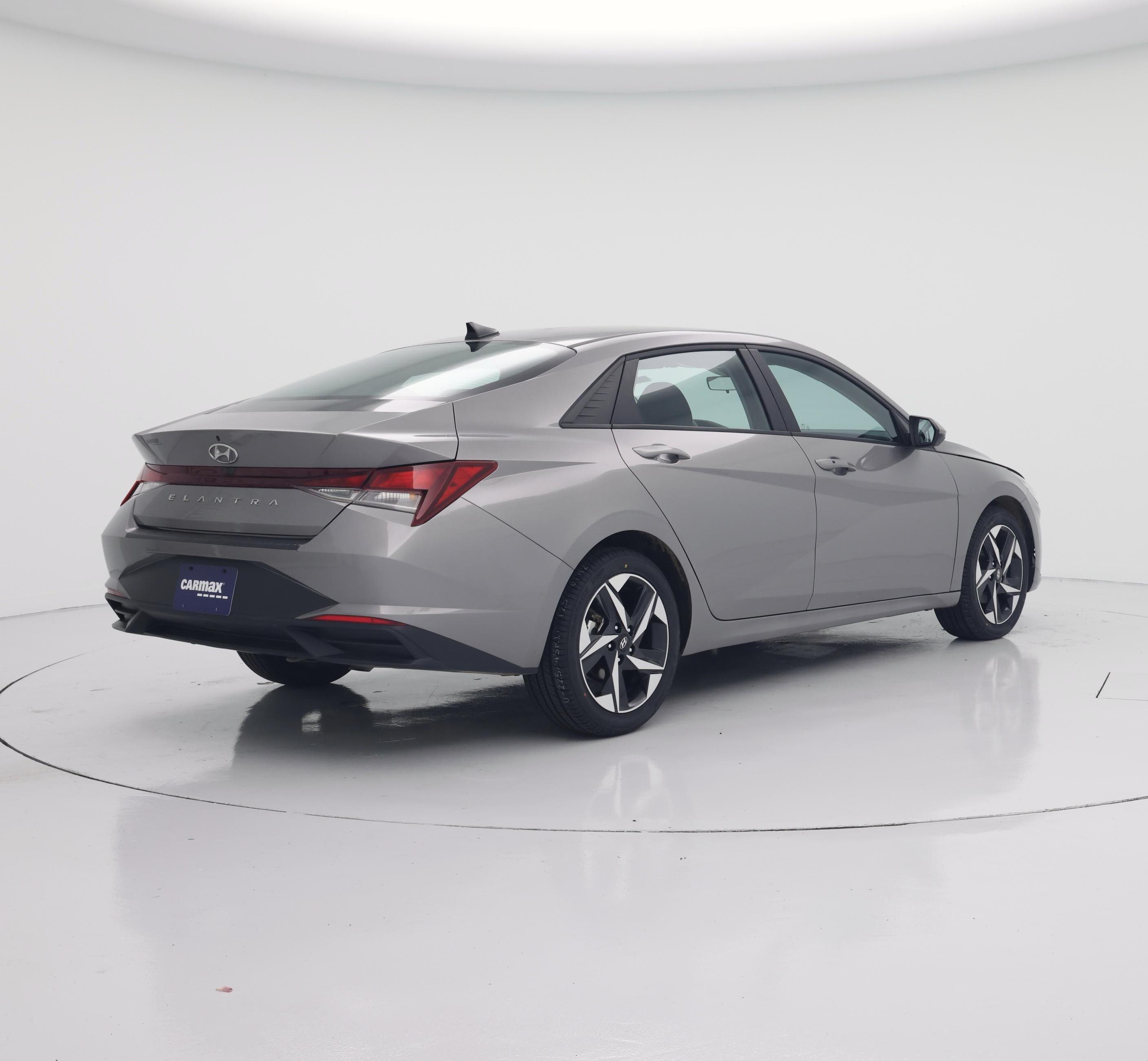 Thumbnail: 2023 Hyundai Elantra - 8