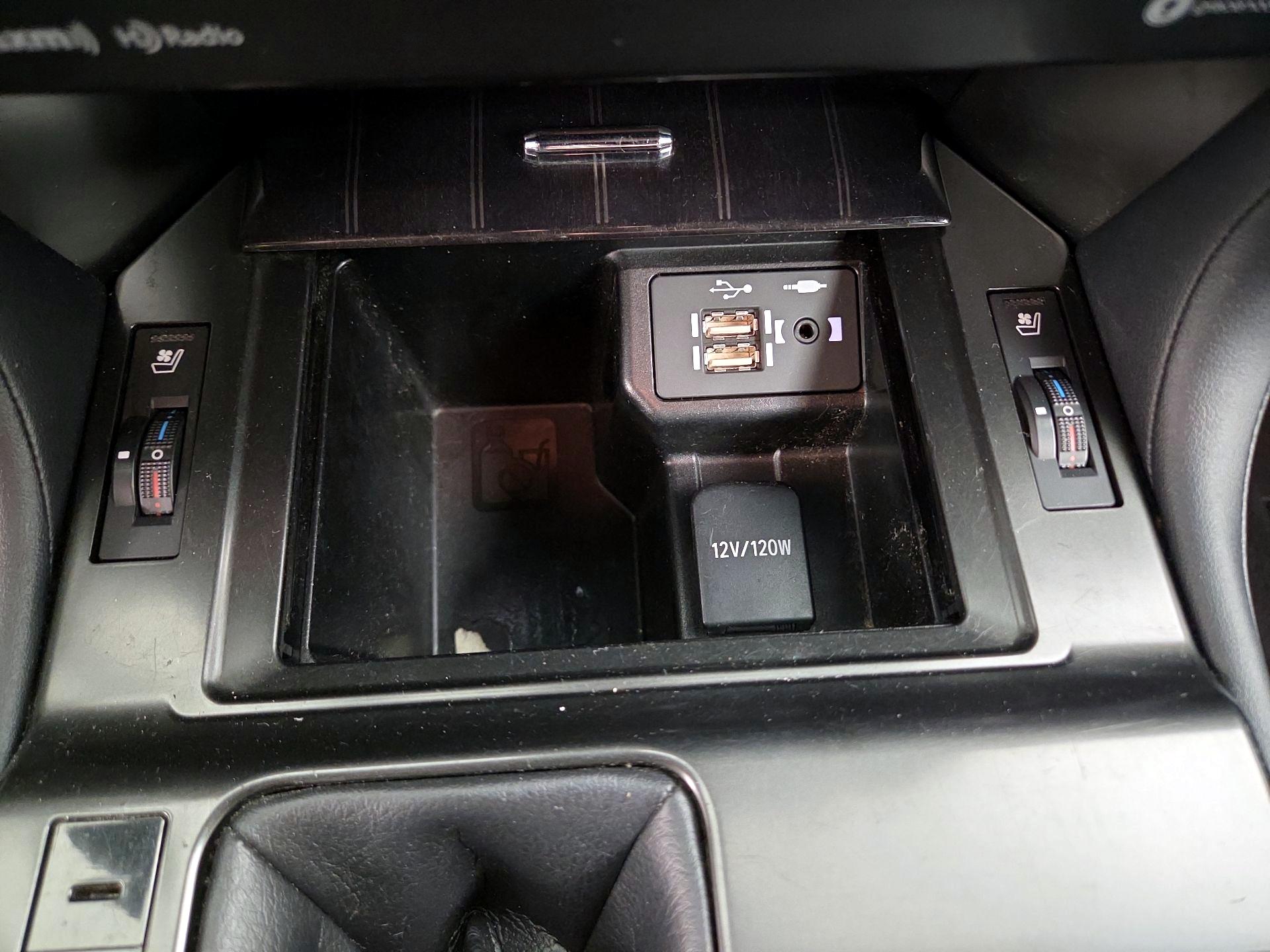 Thumbnail: 2022 Lexus GX - 19