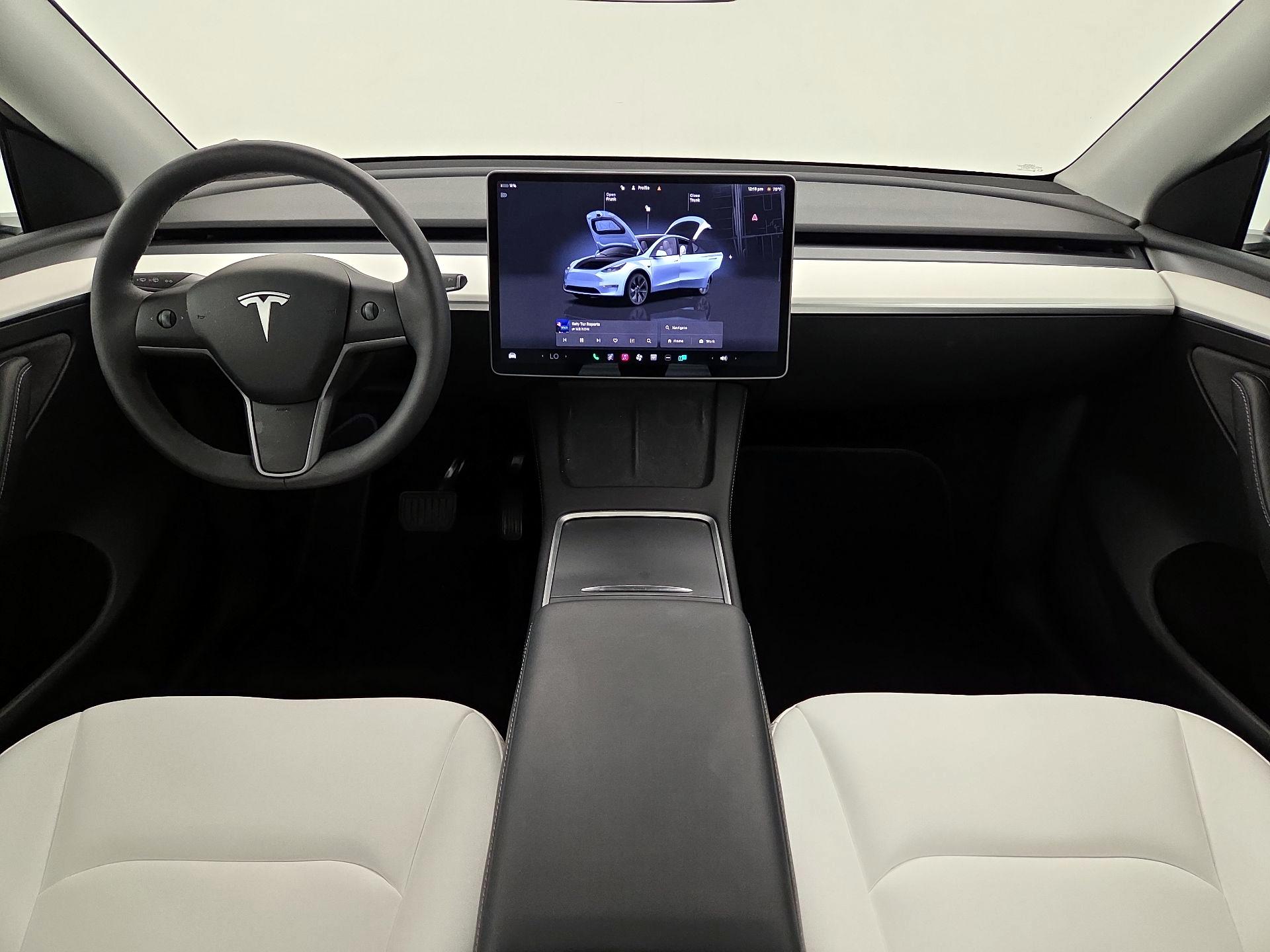 Thumbnail: 2024 Tesla Model Y - 9