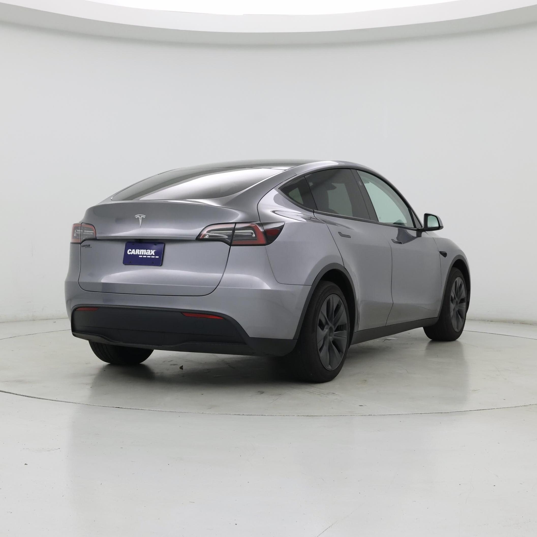 Thumbnail: 2024 Tesla Model Y - 8
