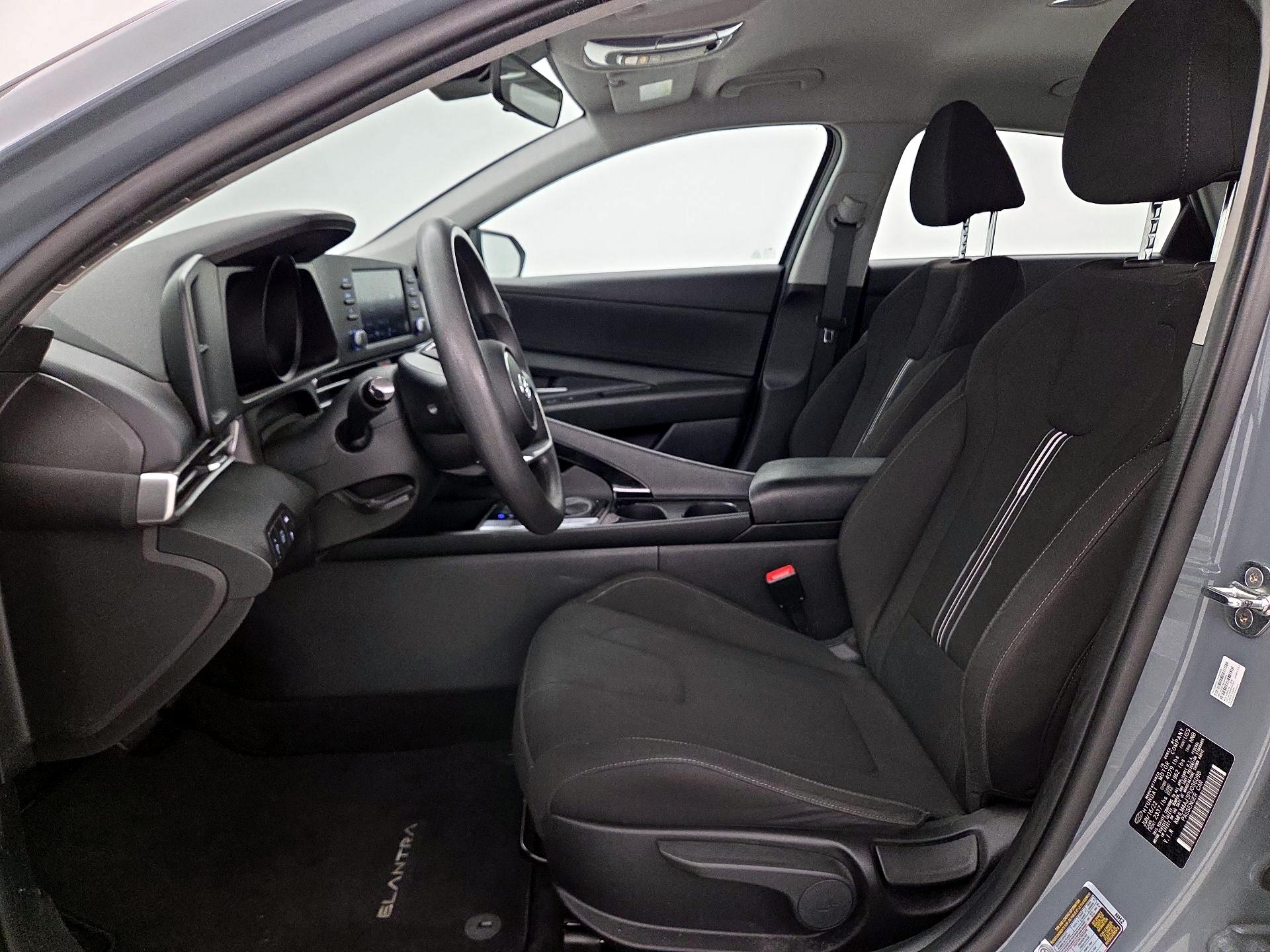 Thumbnail: 2023 Hyundai Elantra - 11