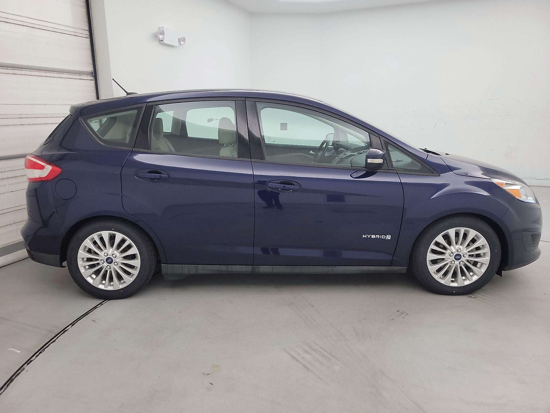 Thumbnail: 2017 Ford C-Max - 4