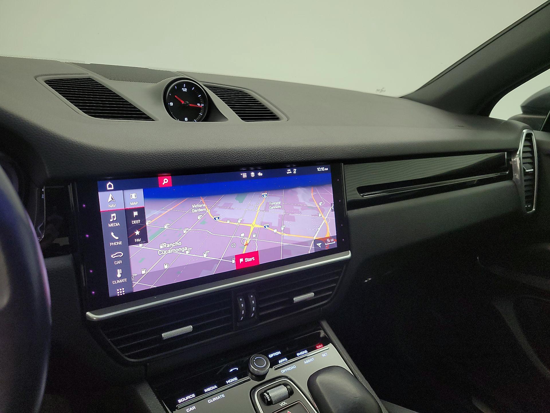 Thumbnail: 2020 Porsche Cayenne - 14