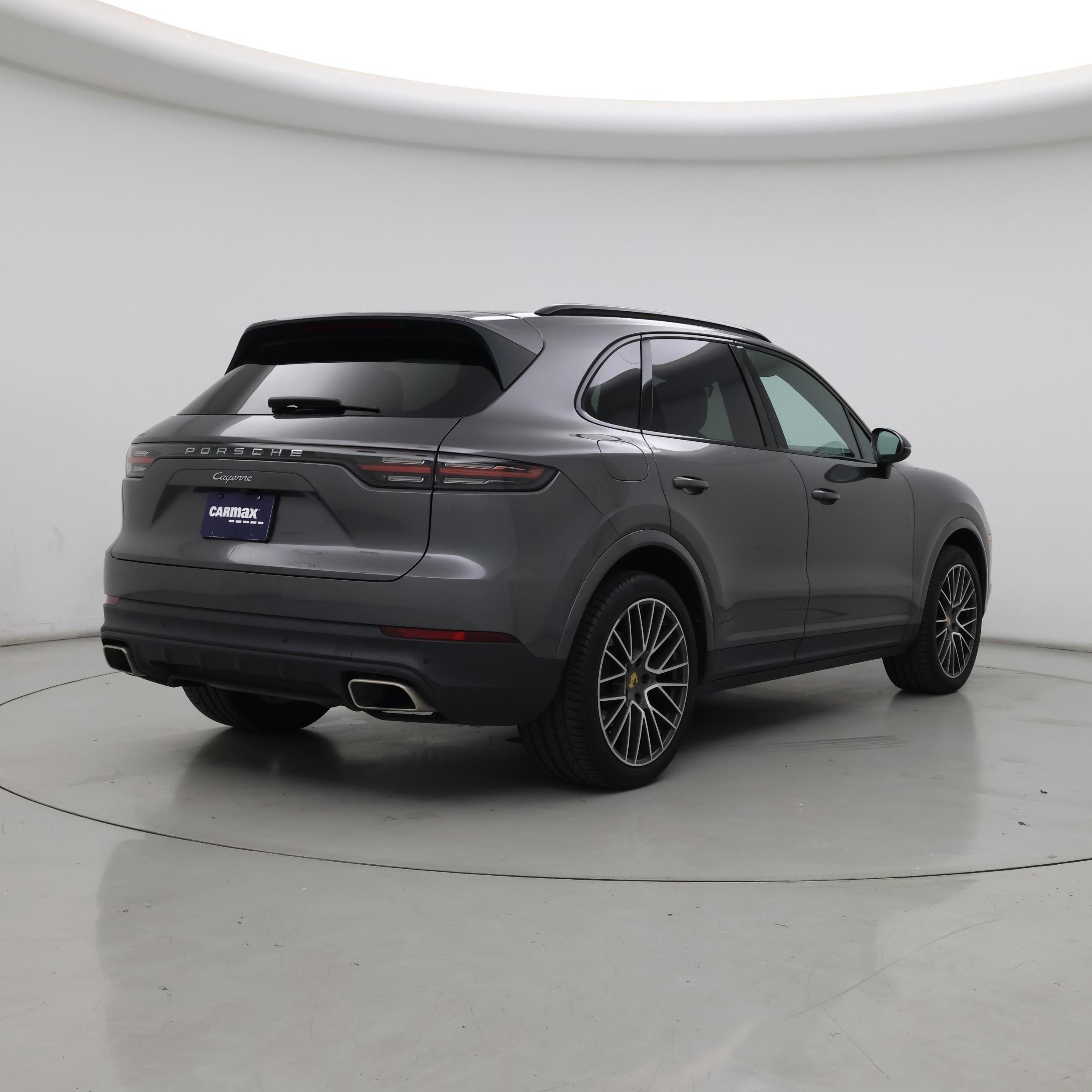 Thumbnail: 2020 Porsche Cayenne - 8