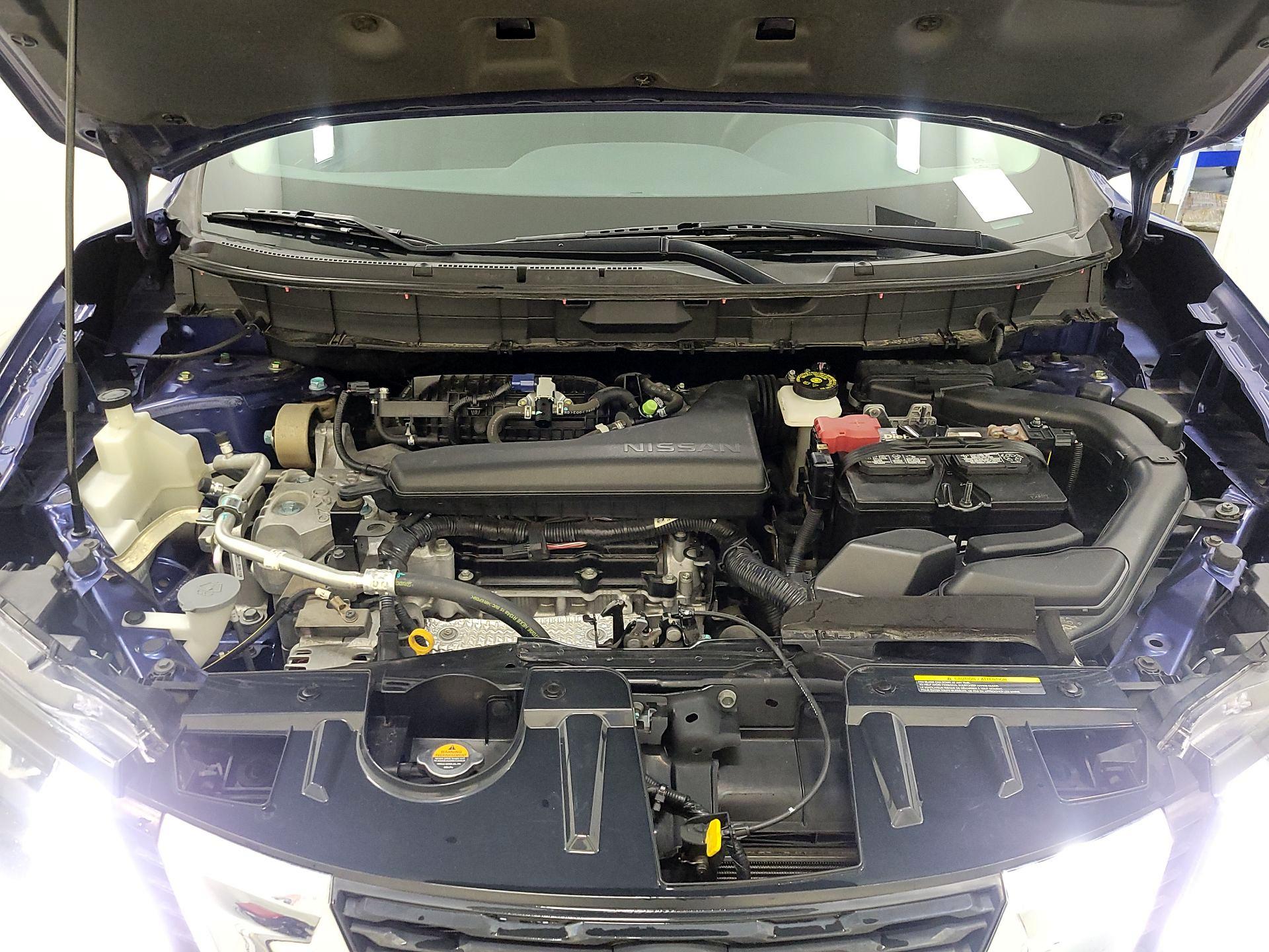 Thumbnail: 2018 Nissan Rogue - 20