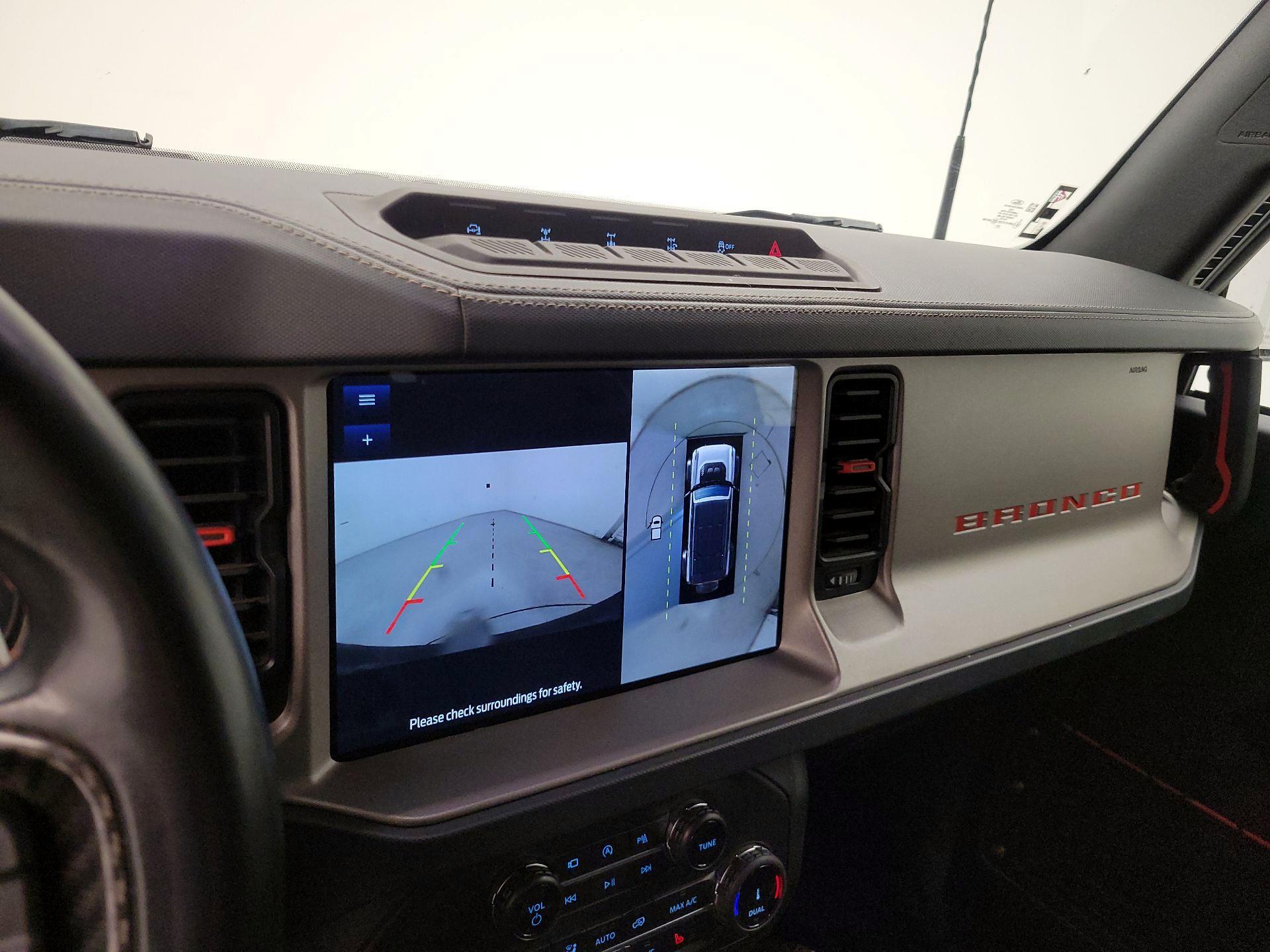 Thumbnail: 2022 Ford Bronco - 15