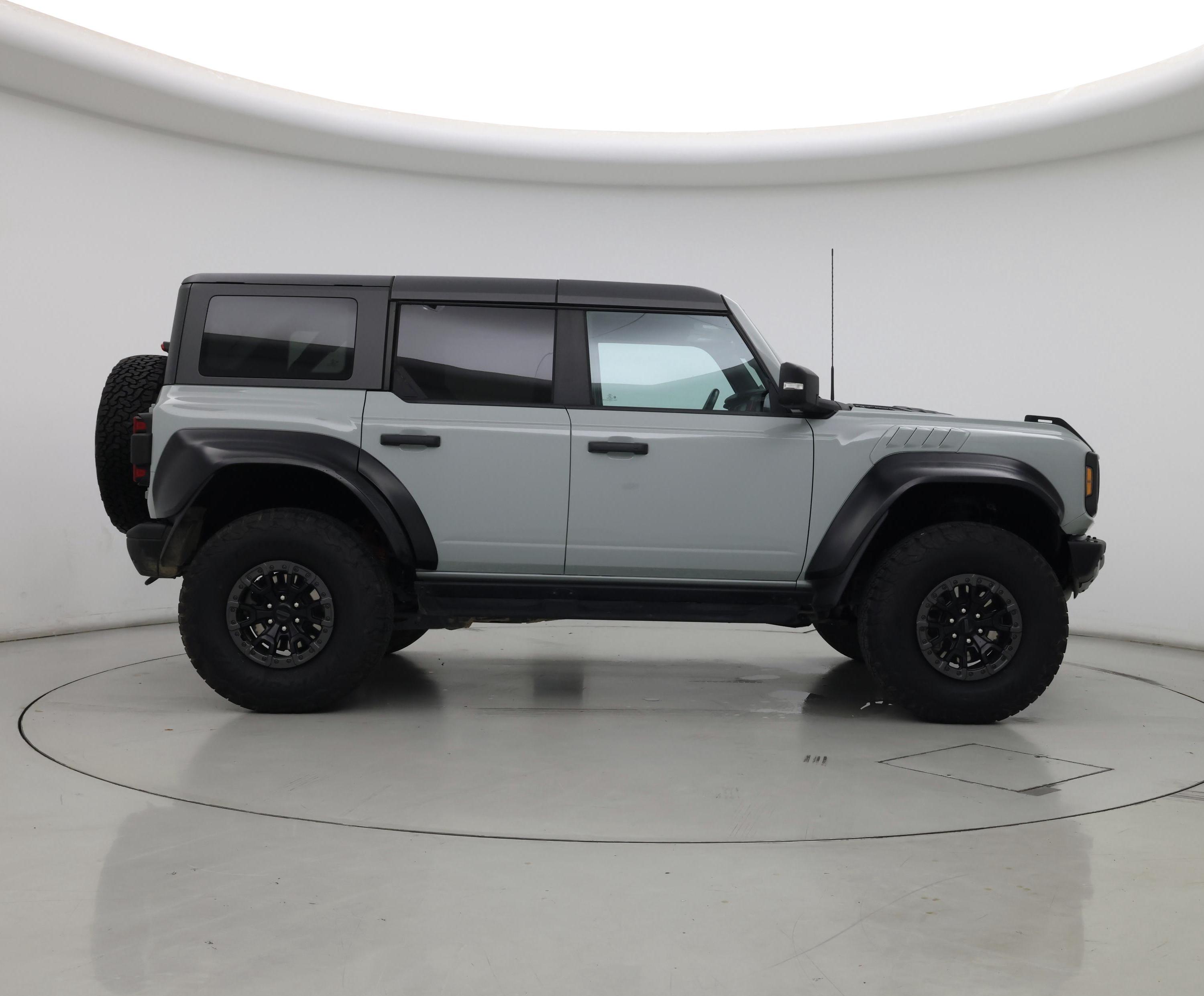 Thumbnail: 2022 Ford Bronco - 7