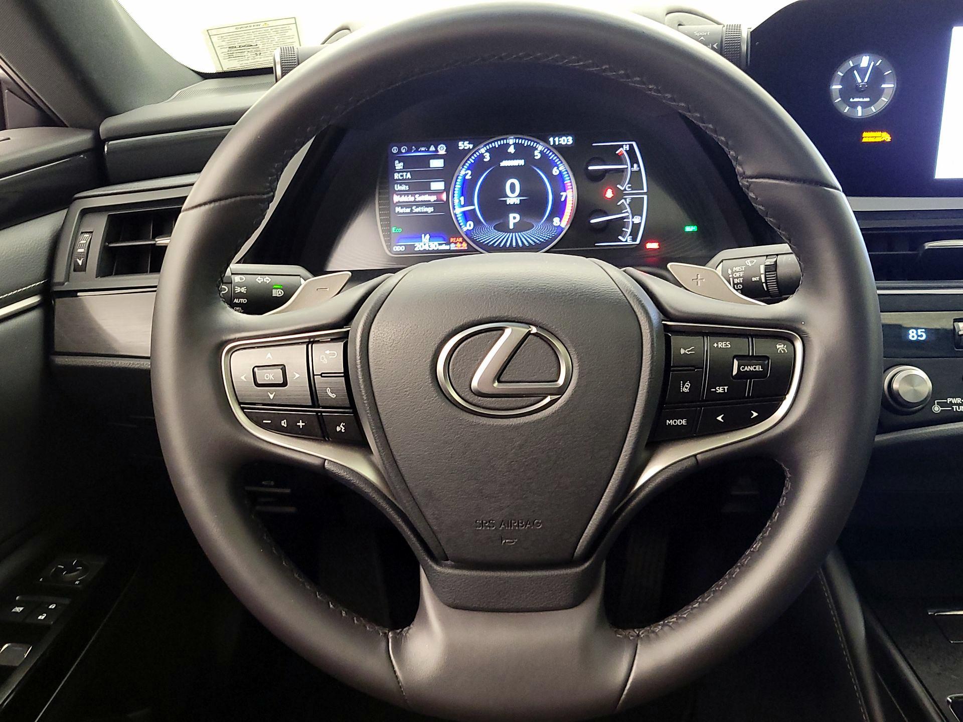 Thumbnail: 2024 Lexus ES - 10