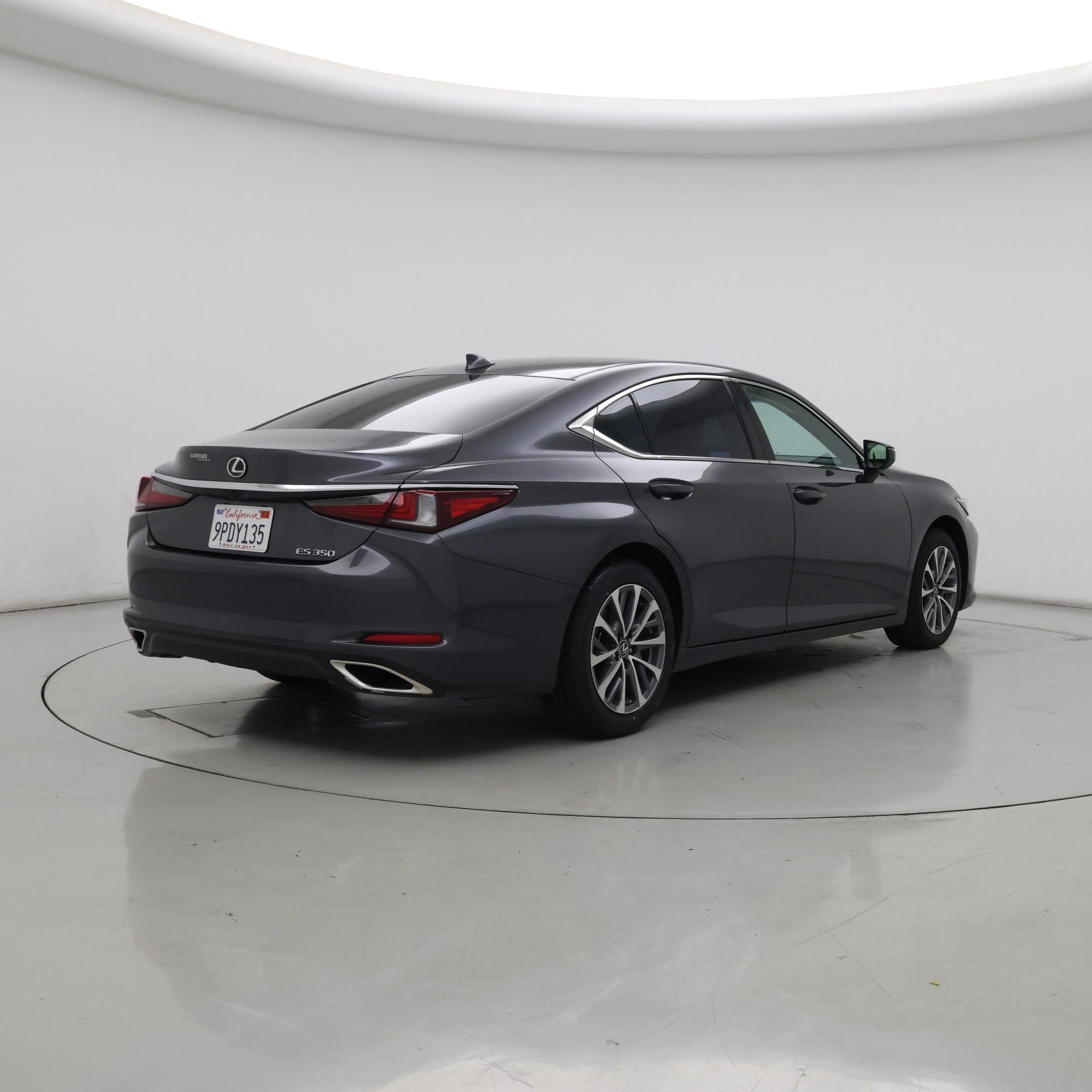 Thumbnail: 2024 Lexus ES - 8