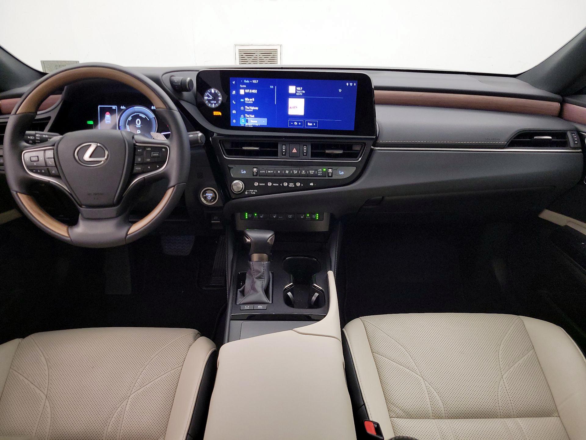 Thumbnail: 2025 Lexus ES - 9