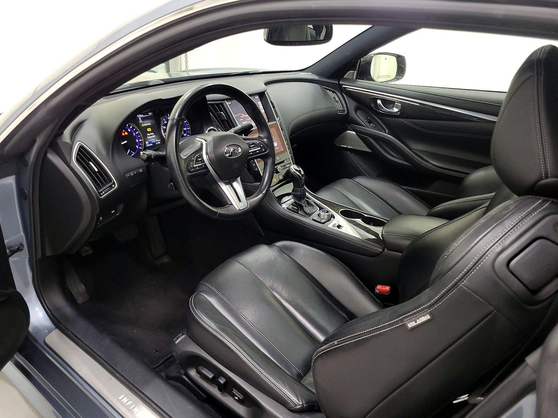 Thumbnail: 2017 INFINITI Q60 - 11