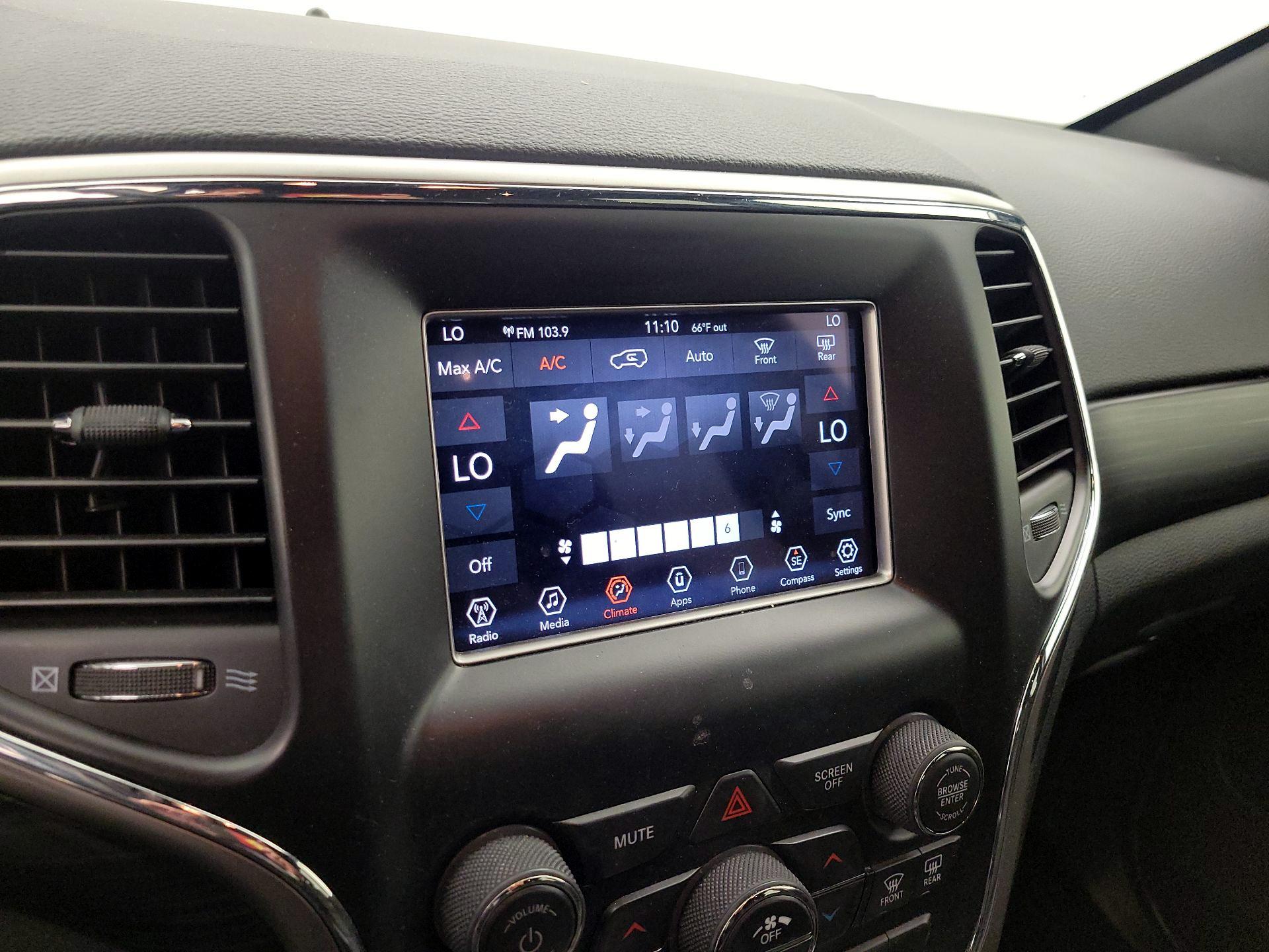 Thumbnail: 2019 Jeep Grand Cherokee - 15