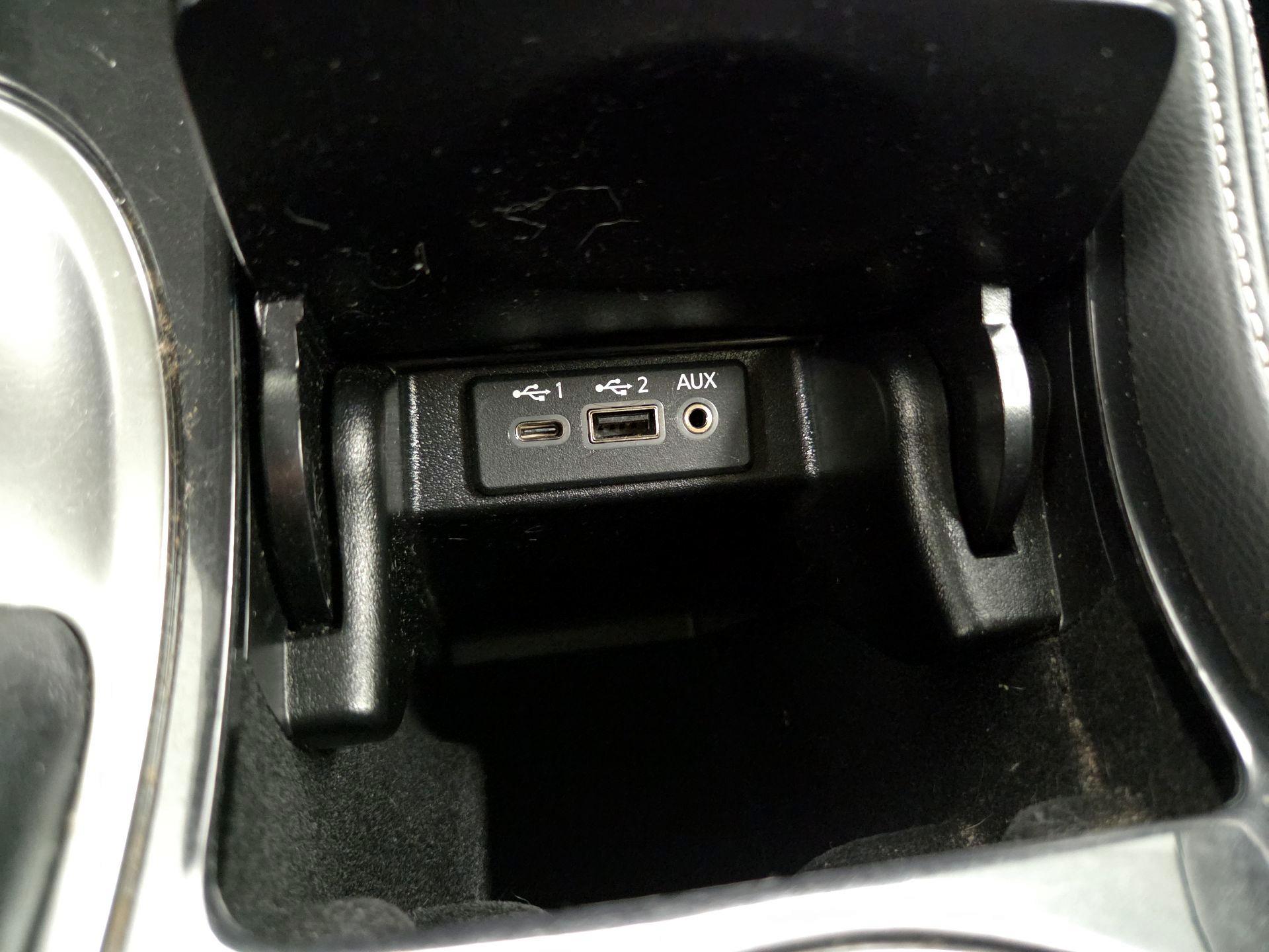 Thumbnail: 2020 Nissan Maxima - 19