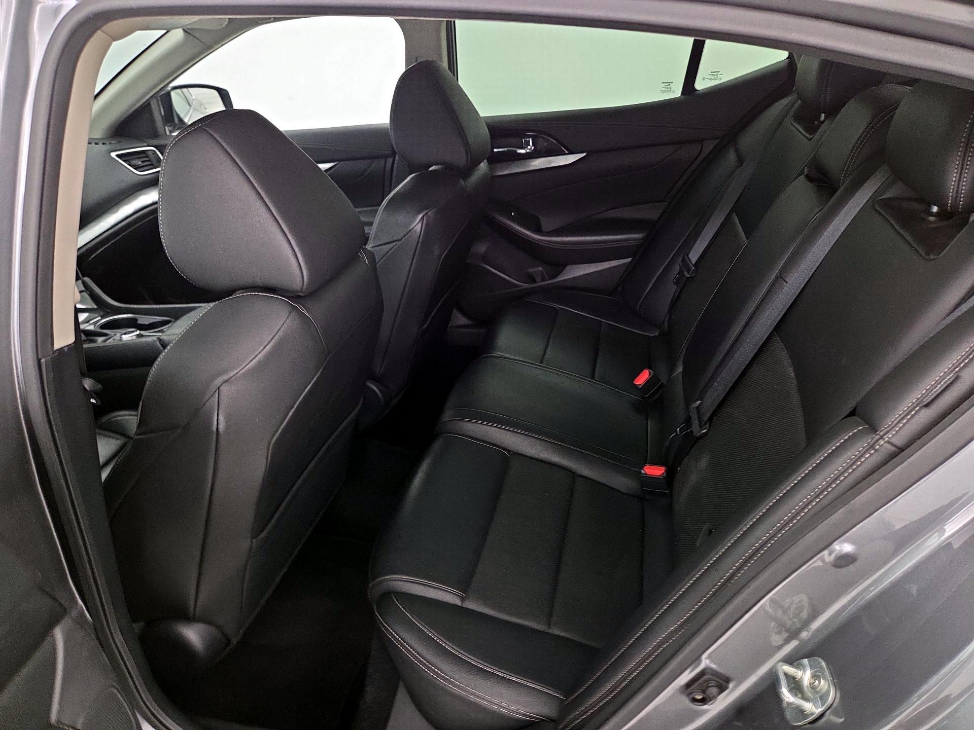 Thumbnail: 2020 Nissan Maxima - 20