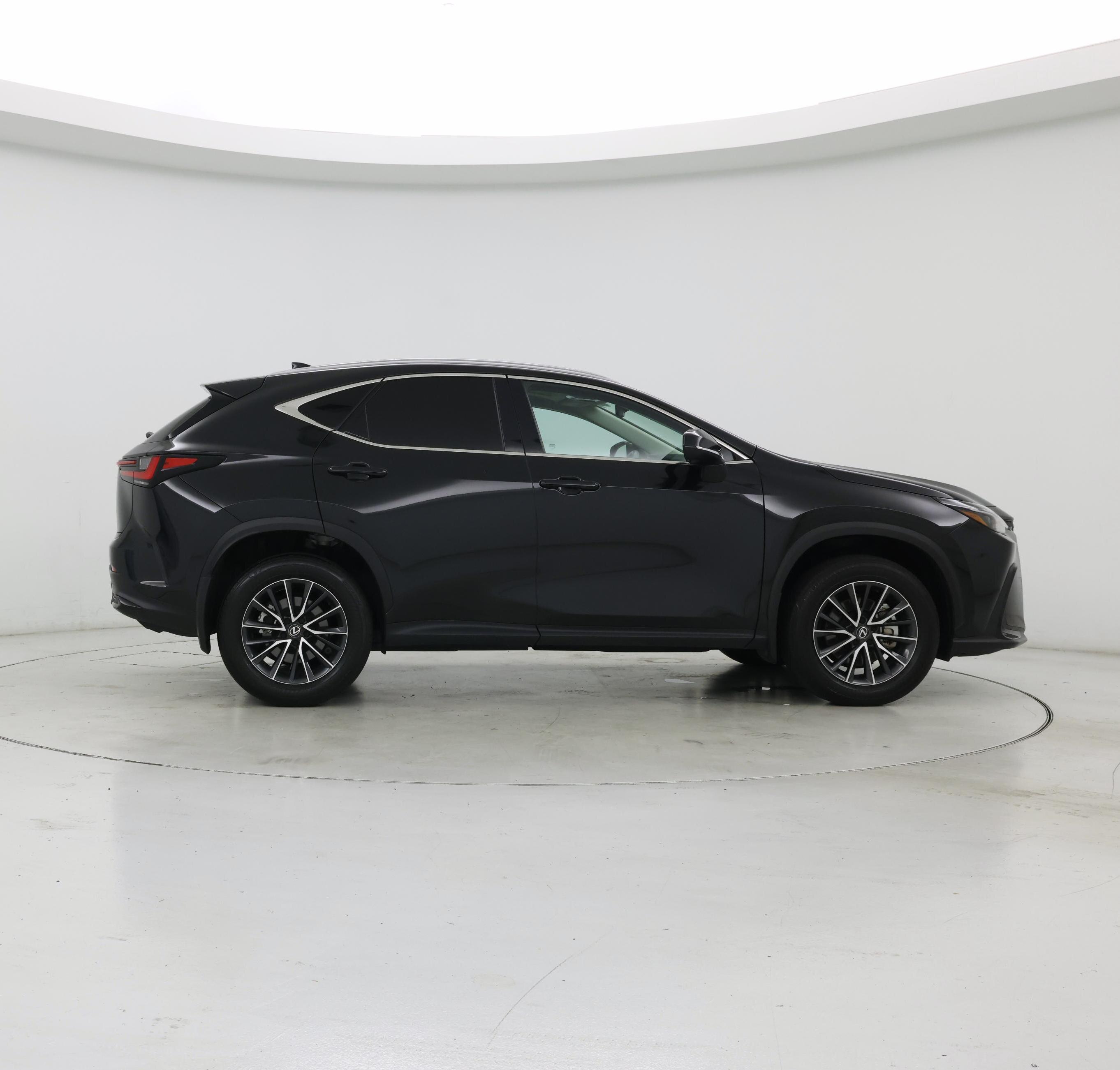 Thumbnail: 2024 Lexus NX - 7