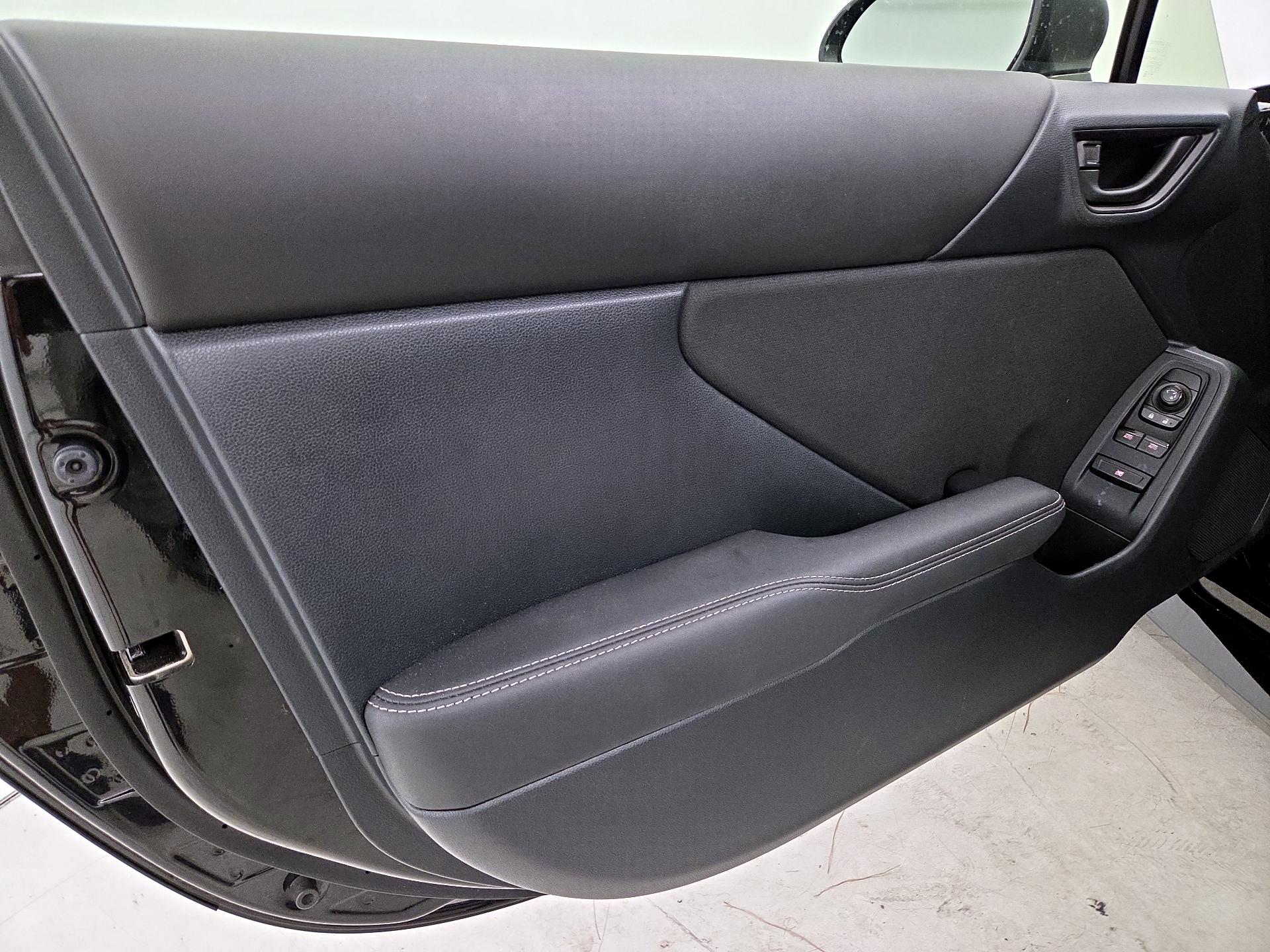 Thumbnail: 2025 Toyota GR86 - 12