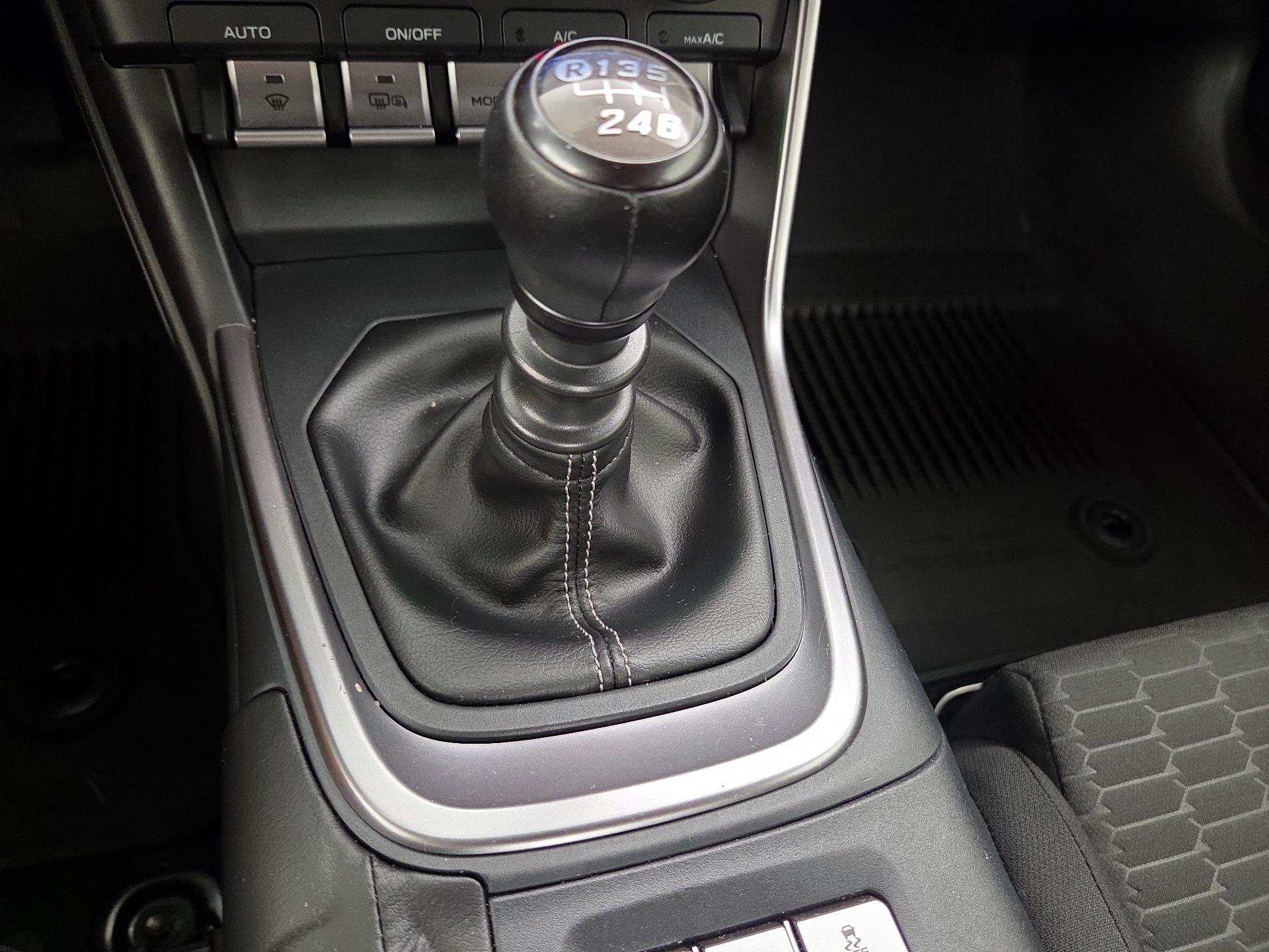 Thumbnail: 2025 Toyota GR86 - 17