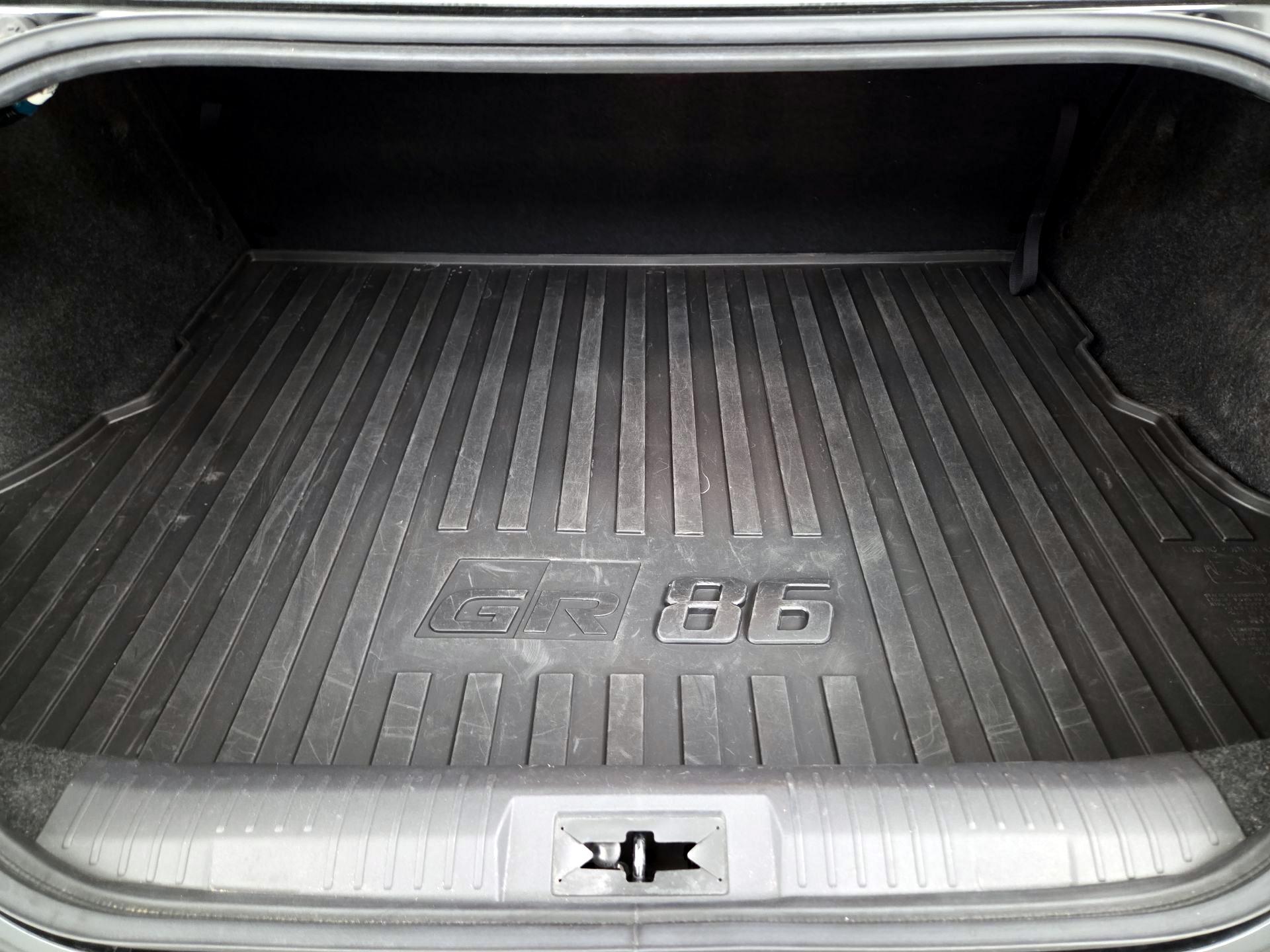 Thumbnail: 2025 Toyota GR86 - 20