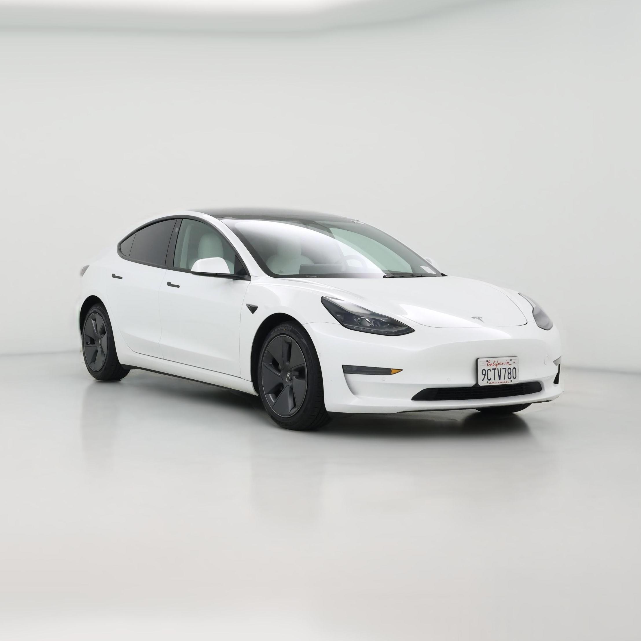 Thumbnail: 2022 Tesla Model 3 - 1