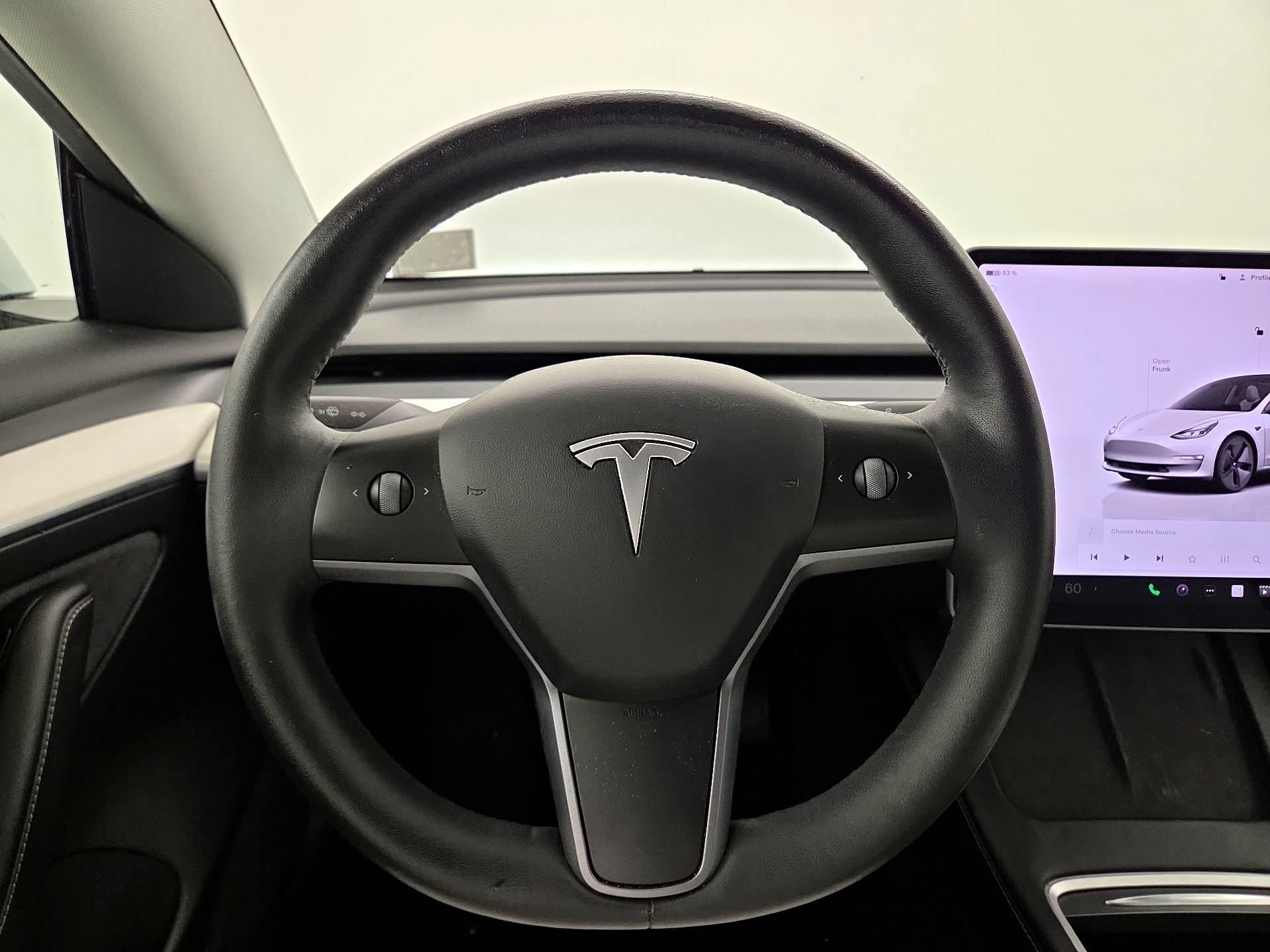 Thumbnail: 2022 Tesla Model 3 - 10