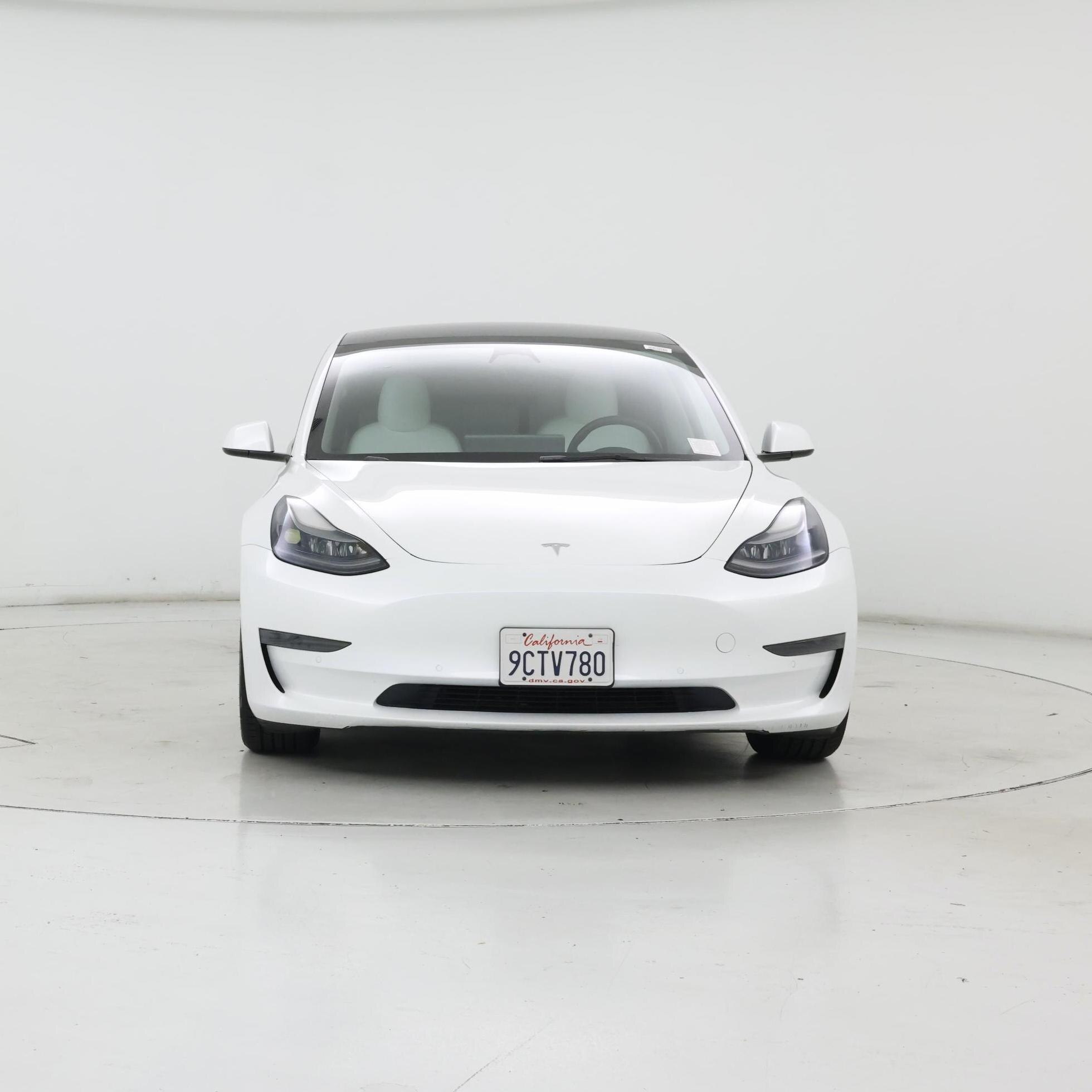 Thumbnail: 2022 Tesla Model 3 - 5