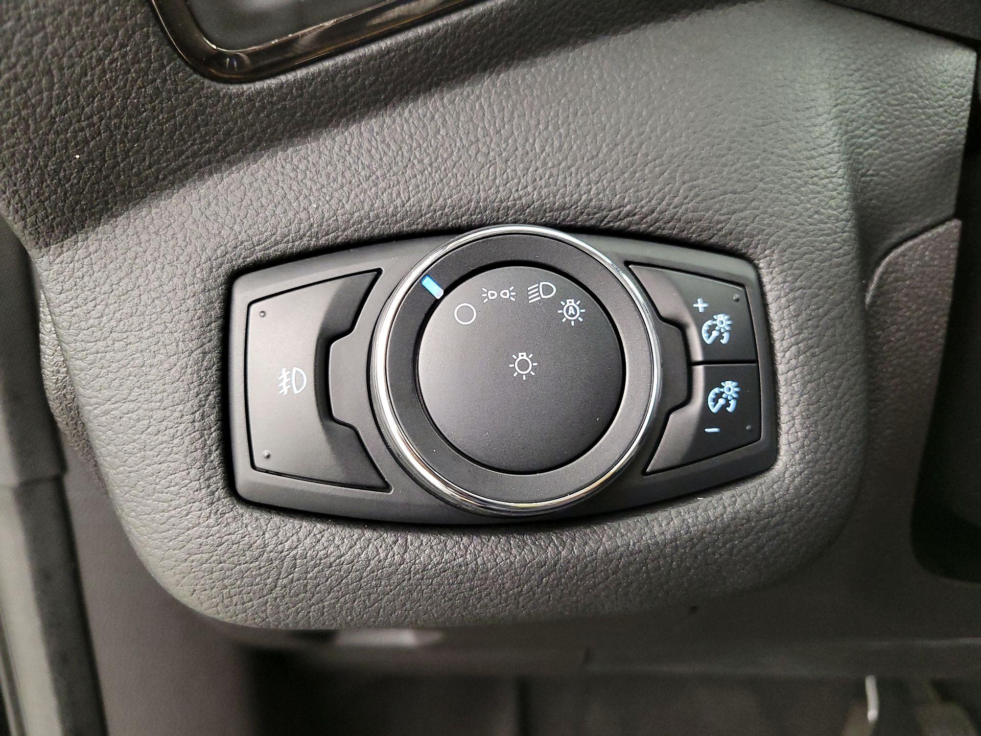Thumbnail: 2014 Ford Escape - 13